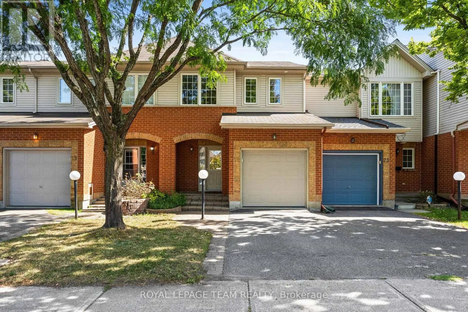 21 UPNEY DRIVE