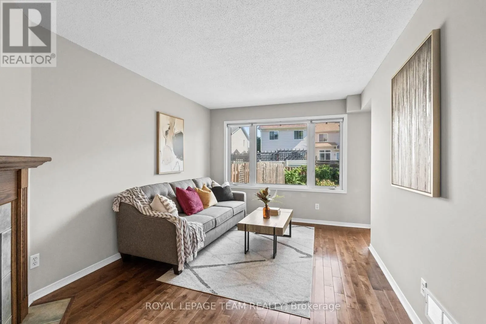 21 UPNEY DRIVE