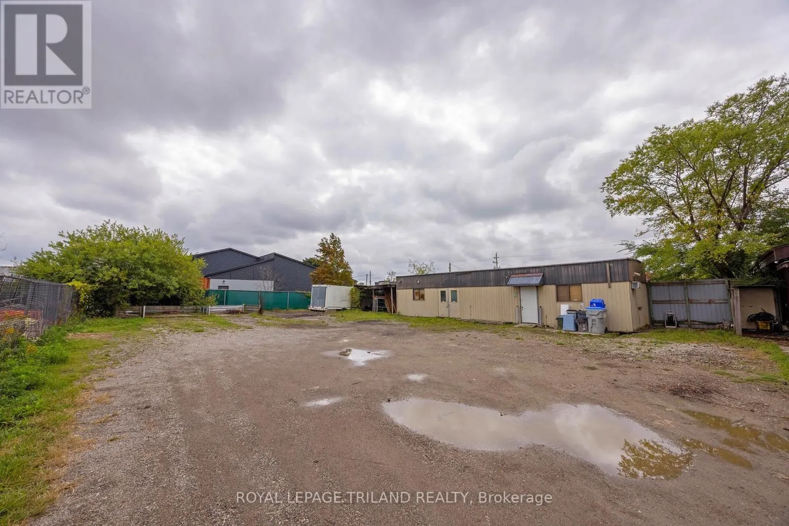 2040 BLUE HERON DRIVE