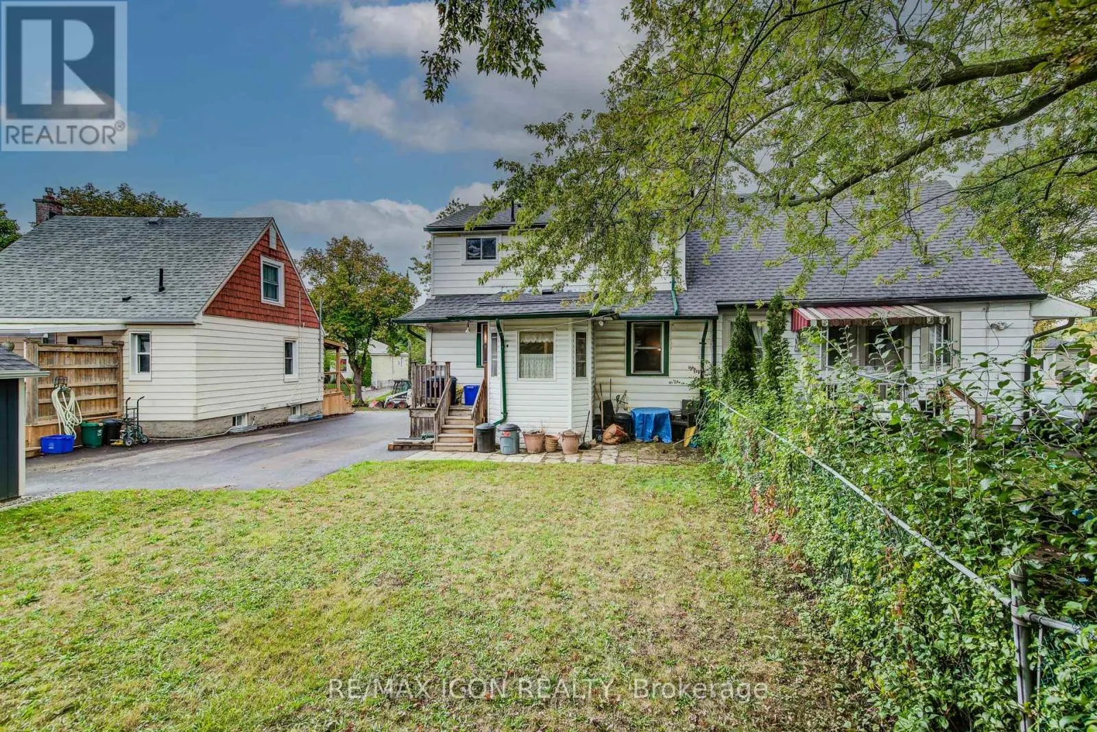 105 LORNE CRESCENT