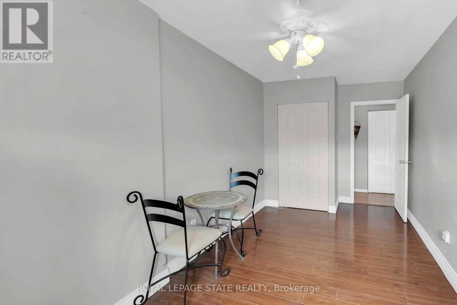 605 - 15 ALBRIGHT ROAD