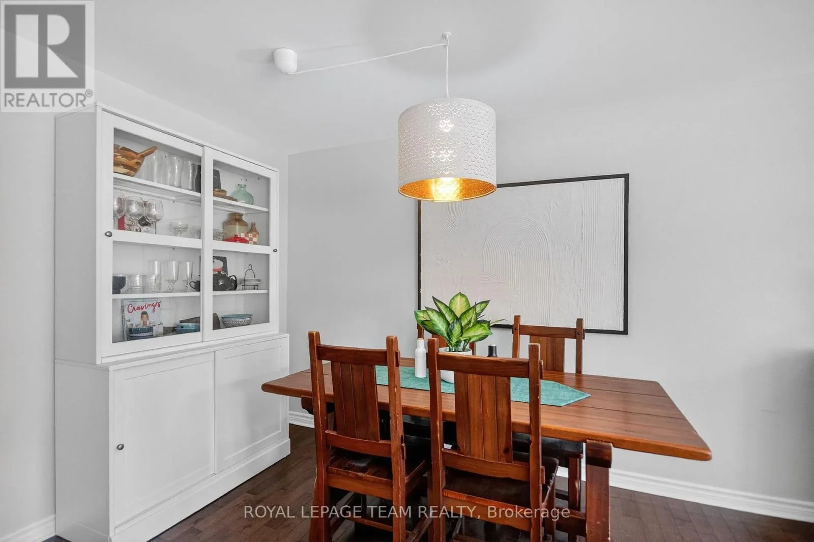 1E SEYTON DRIVE