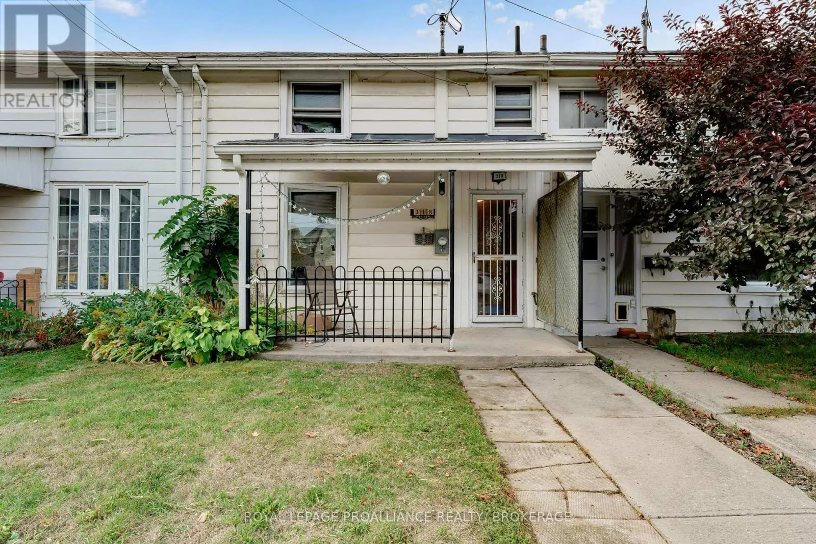 318 SYDENHAM STREET