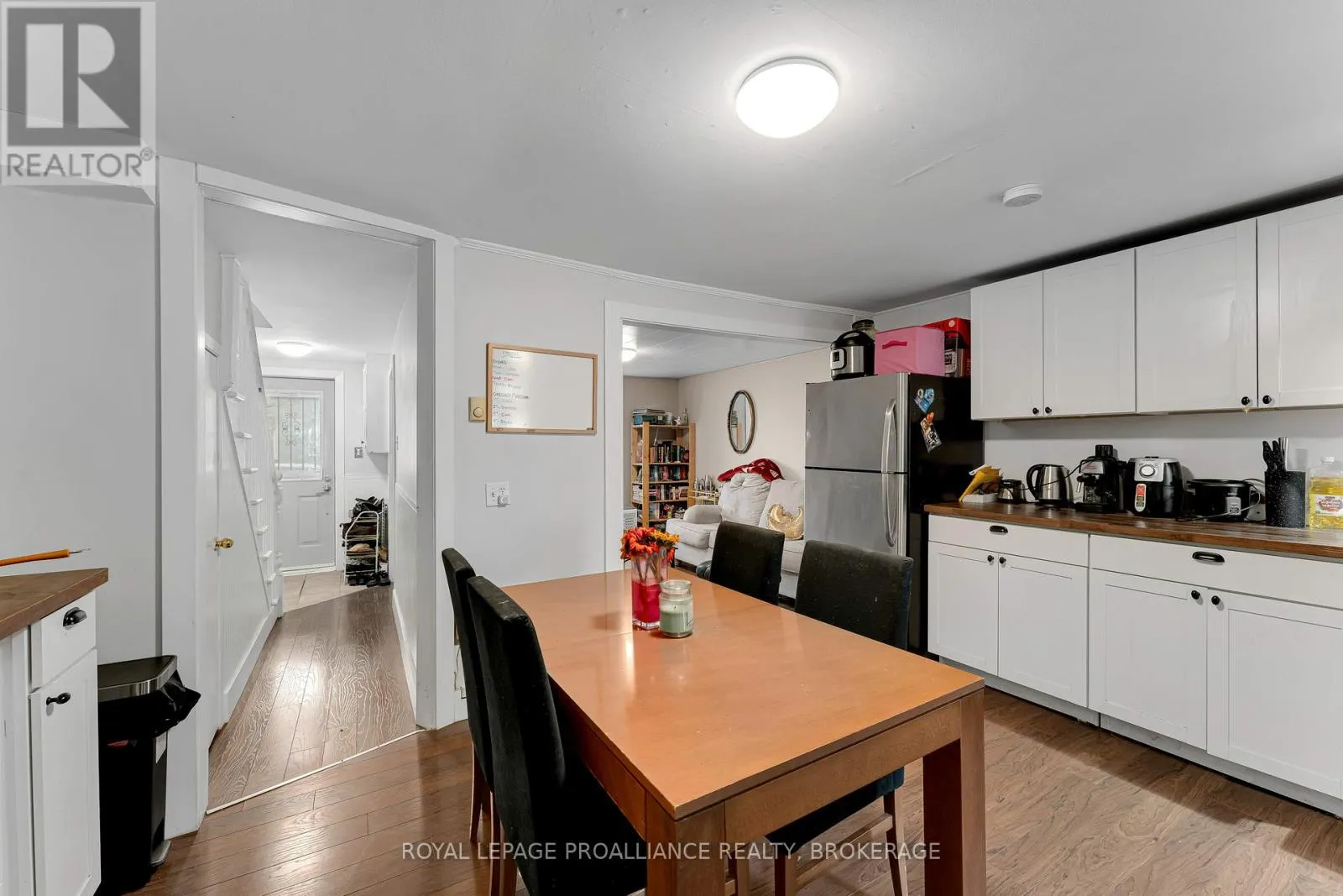 318 SYDENHAM STREET
