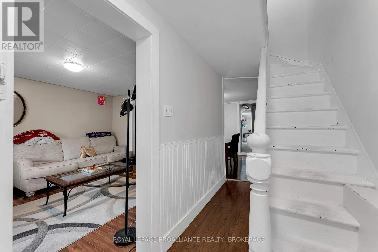 318 SYDENHAM STREET