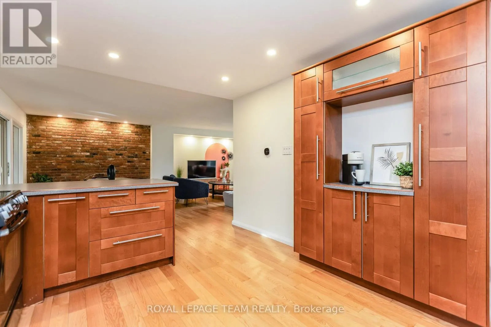 12 PELLAN CRESCENT