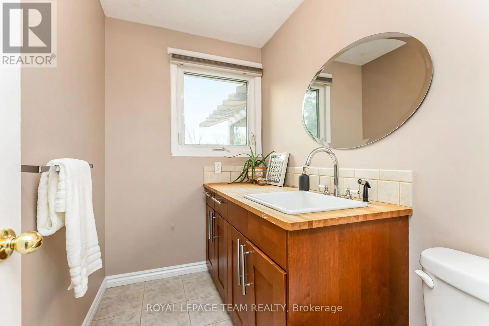 12 PELLAN CRESCENT