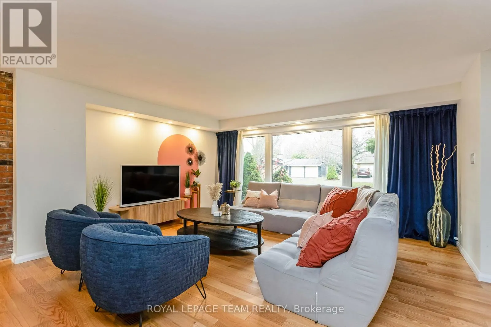 12 PELLAN CRESCENT