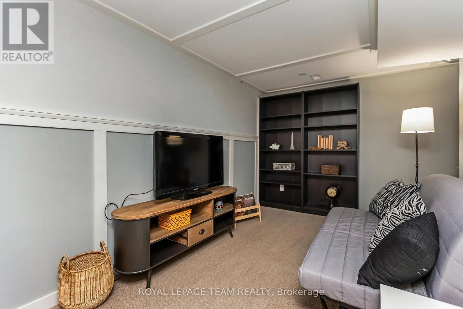 12 PELLAN CRESCENT