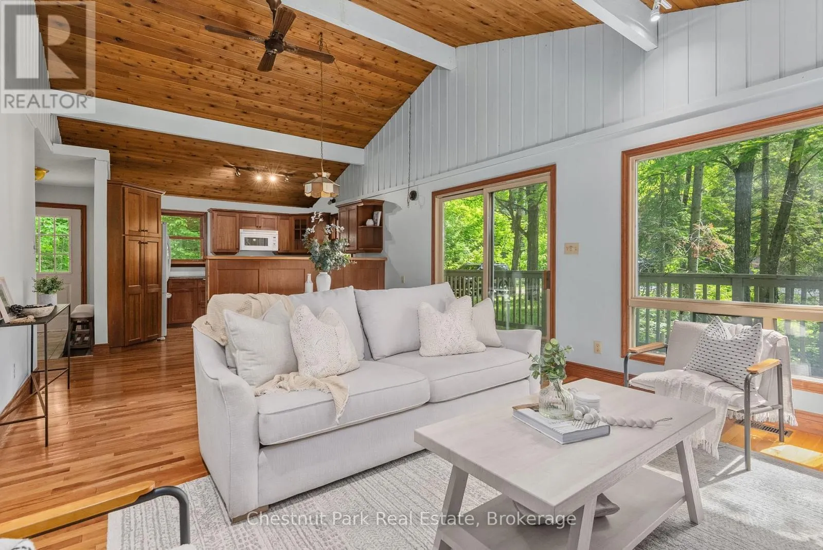 115 WOODLAND DRIVE