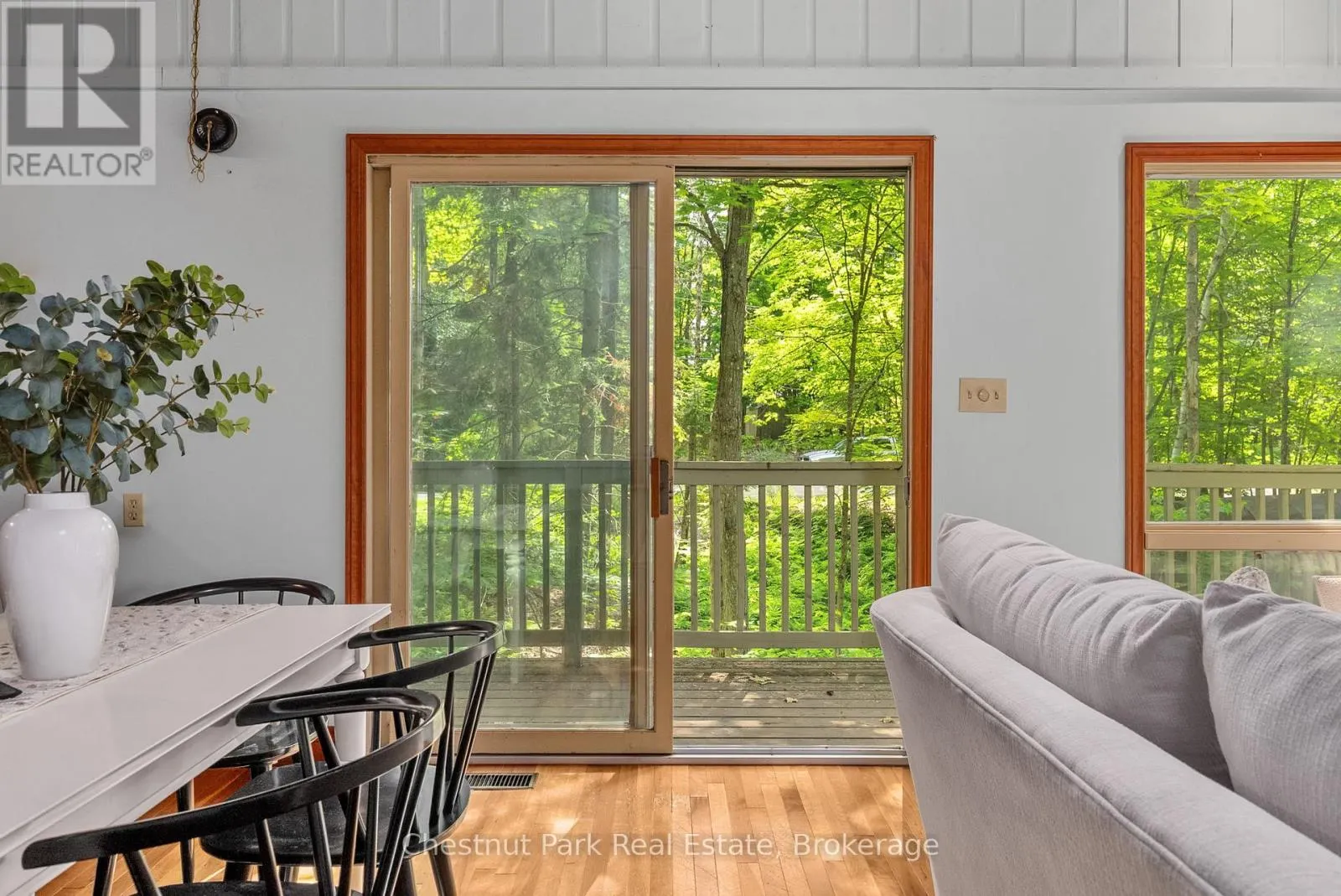 115 WOODLAND DRIVE