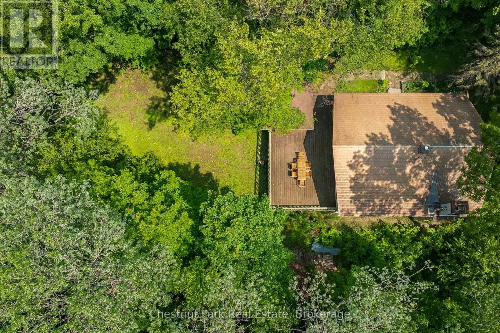 115 WOODLAND DRIVE