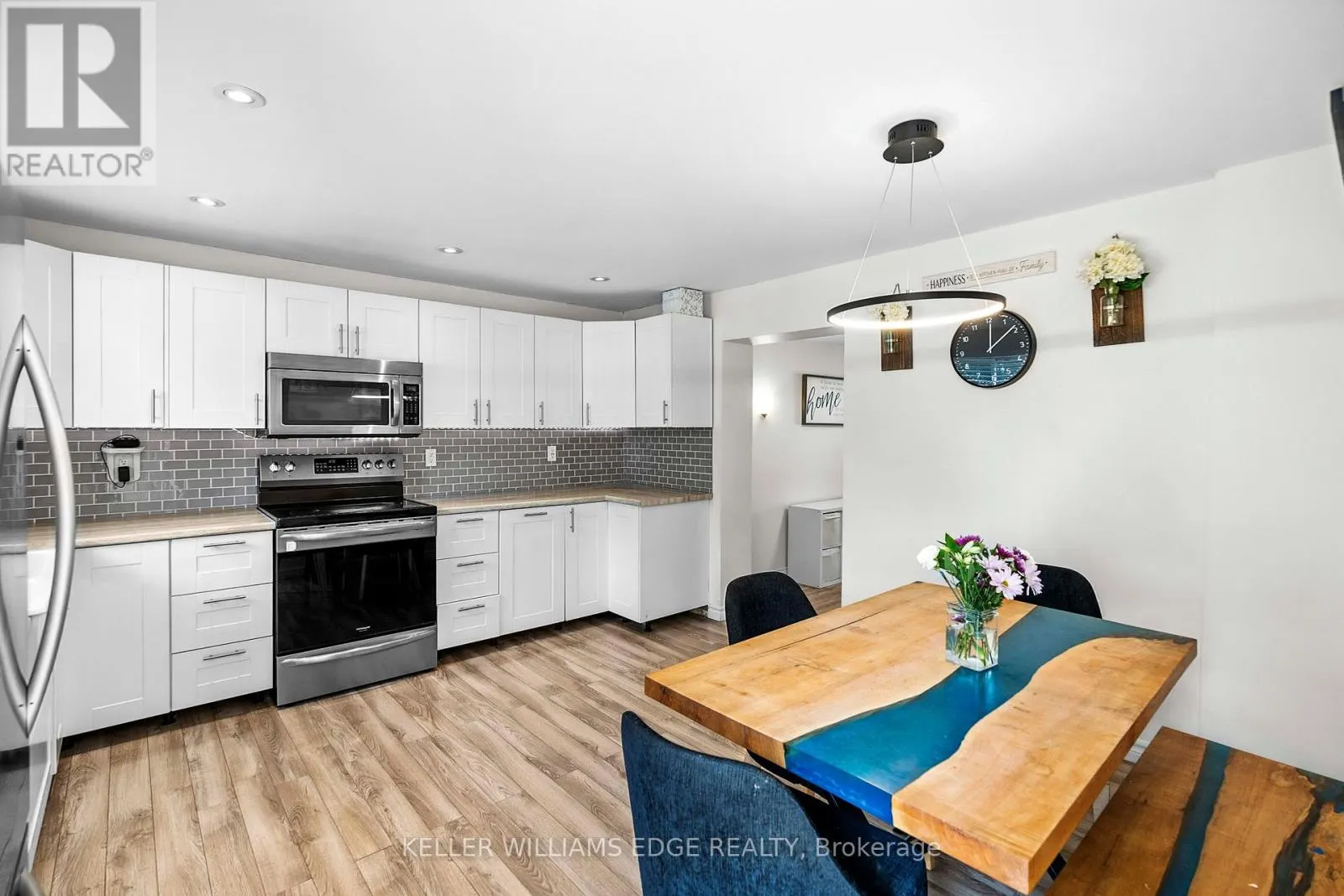 55 EAST 22ND STREET