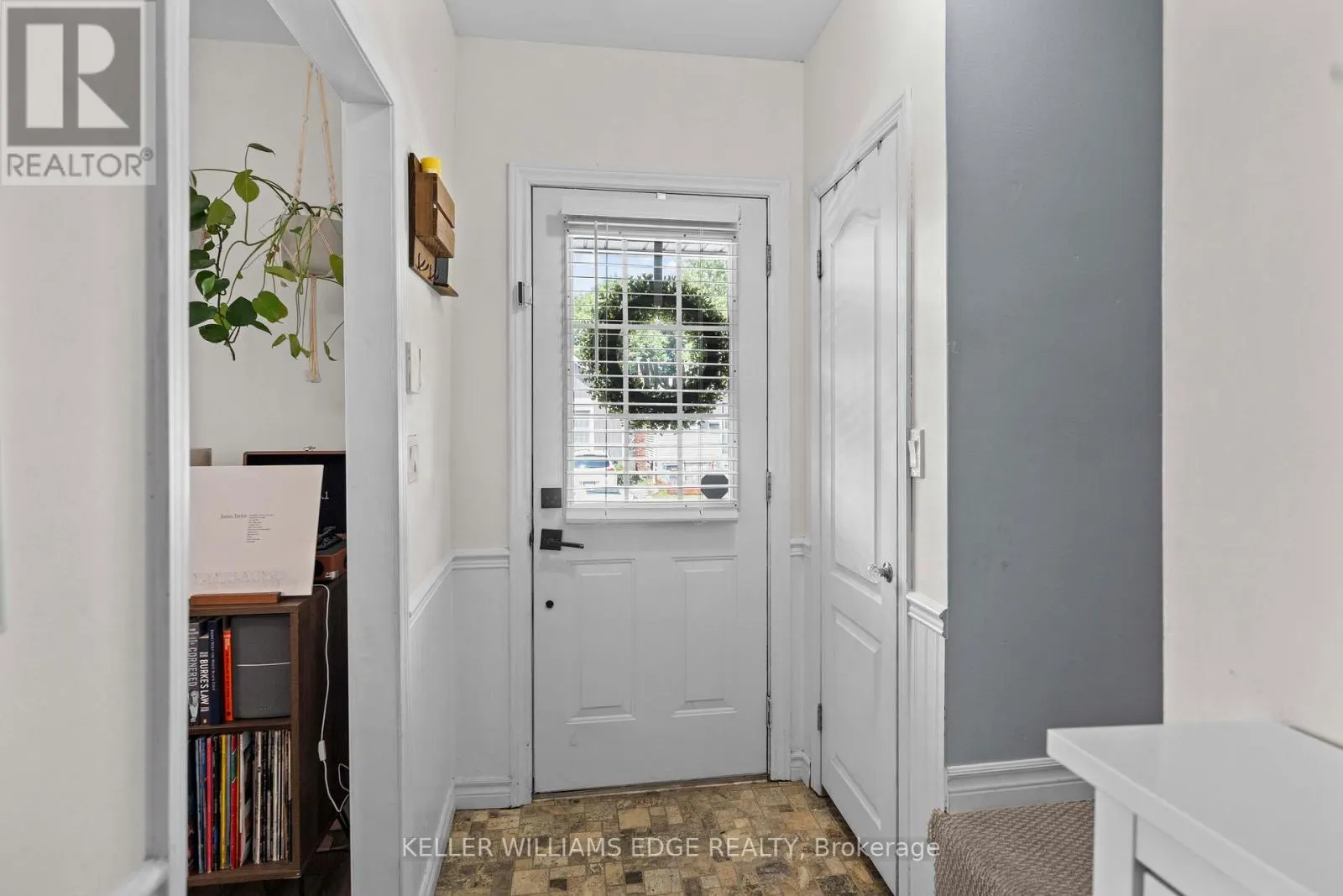 55 EAST 22ND STREET