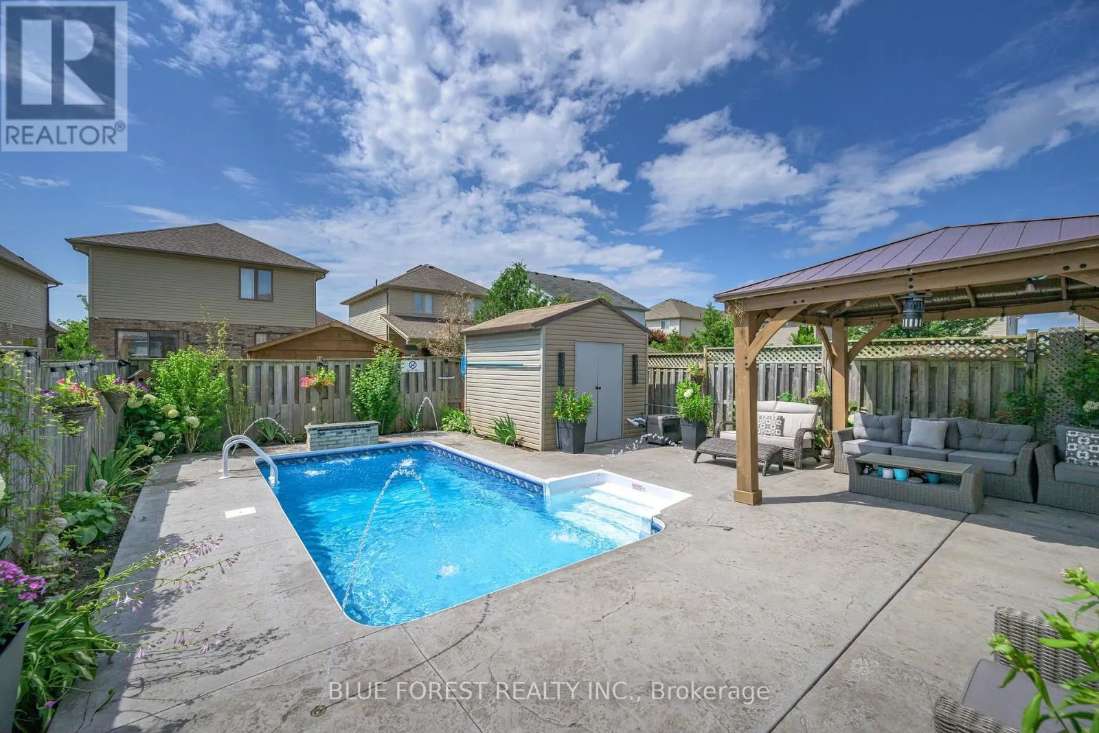2875 LEMIEUX WALK