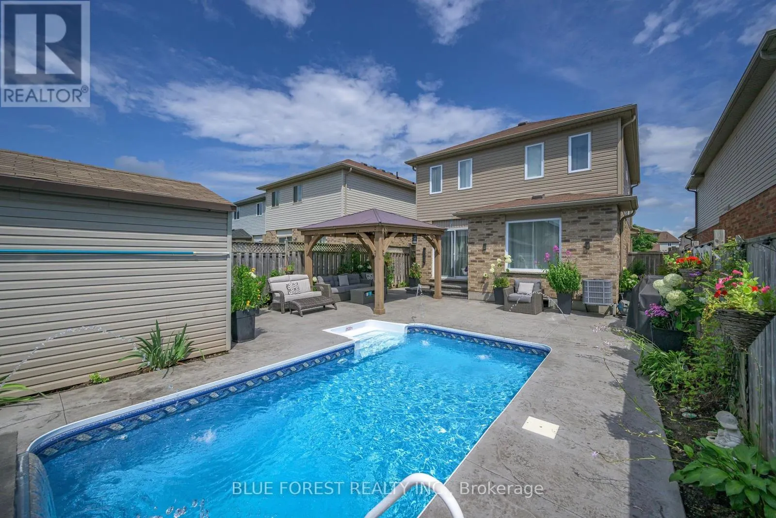 2875 LEMIEUX WALK