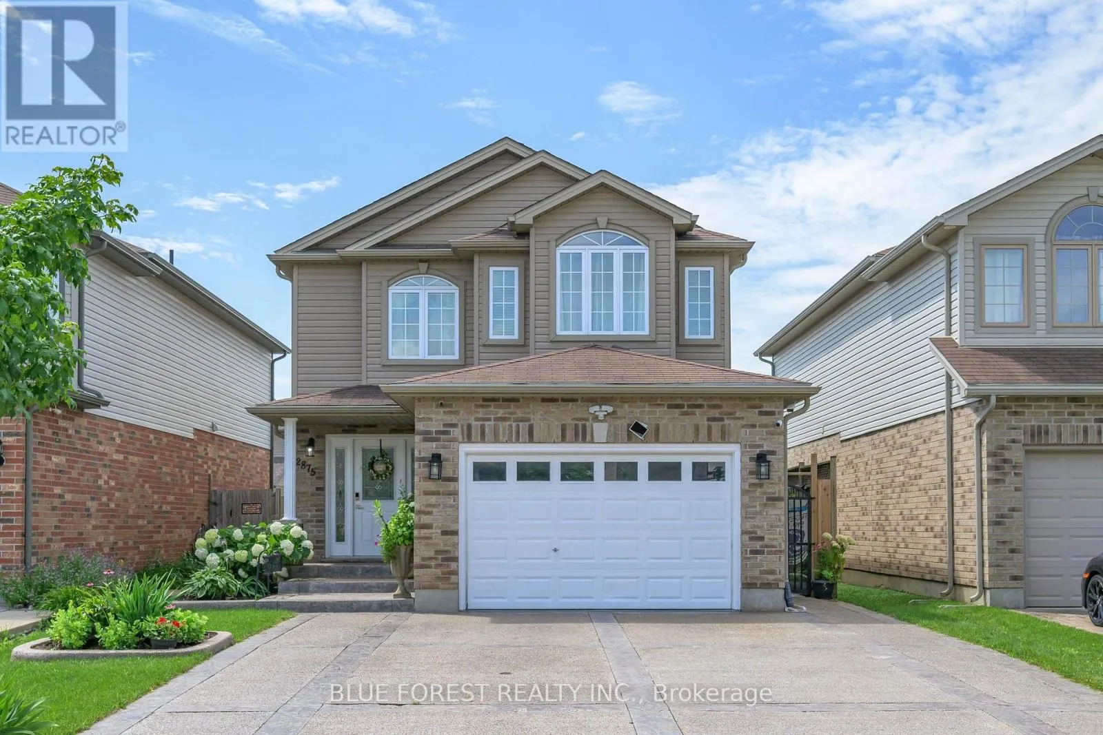 2875 LEMIEUX WALK