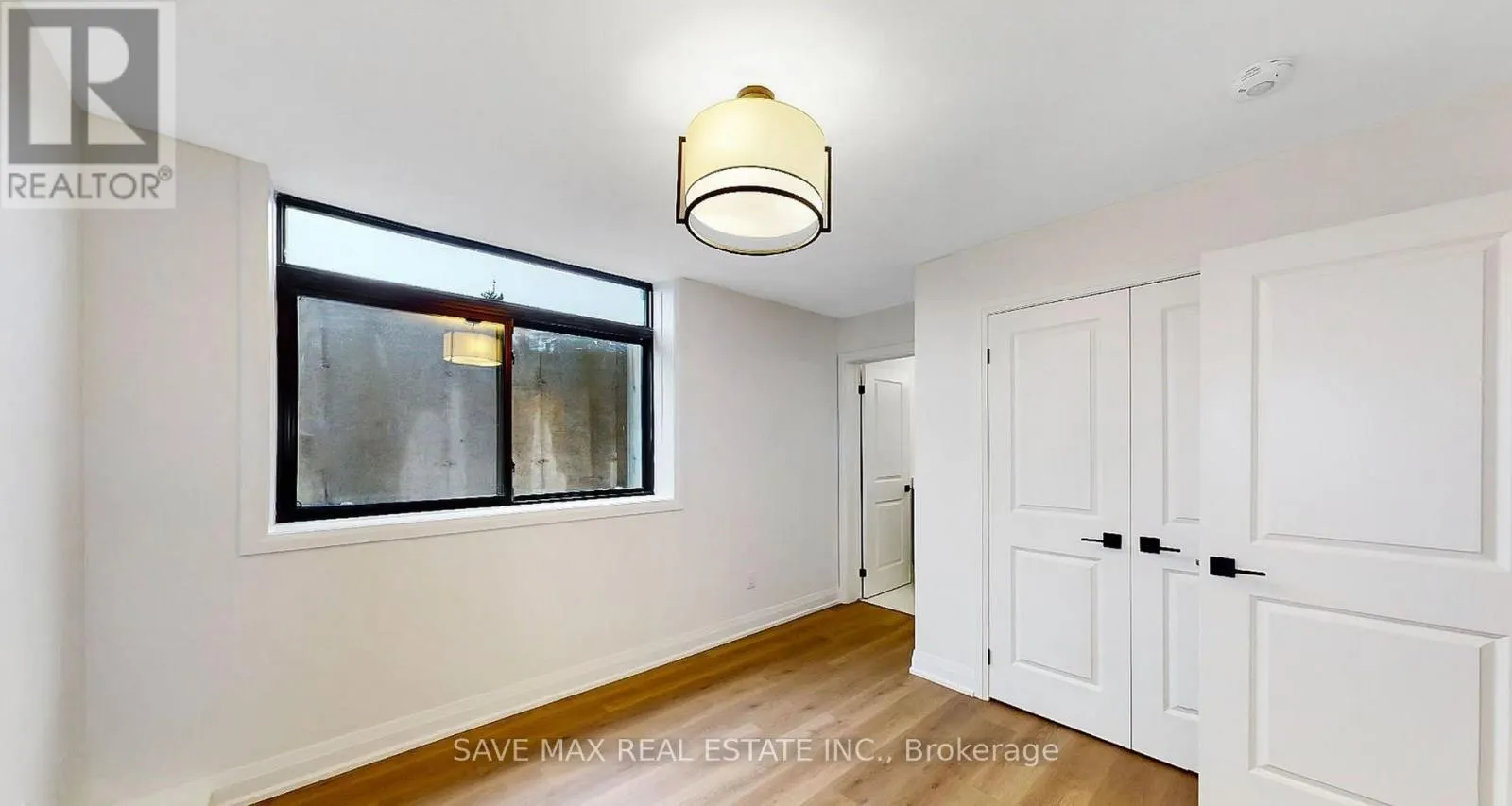 207 - 3900 SAVOY STREET
