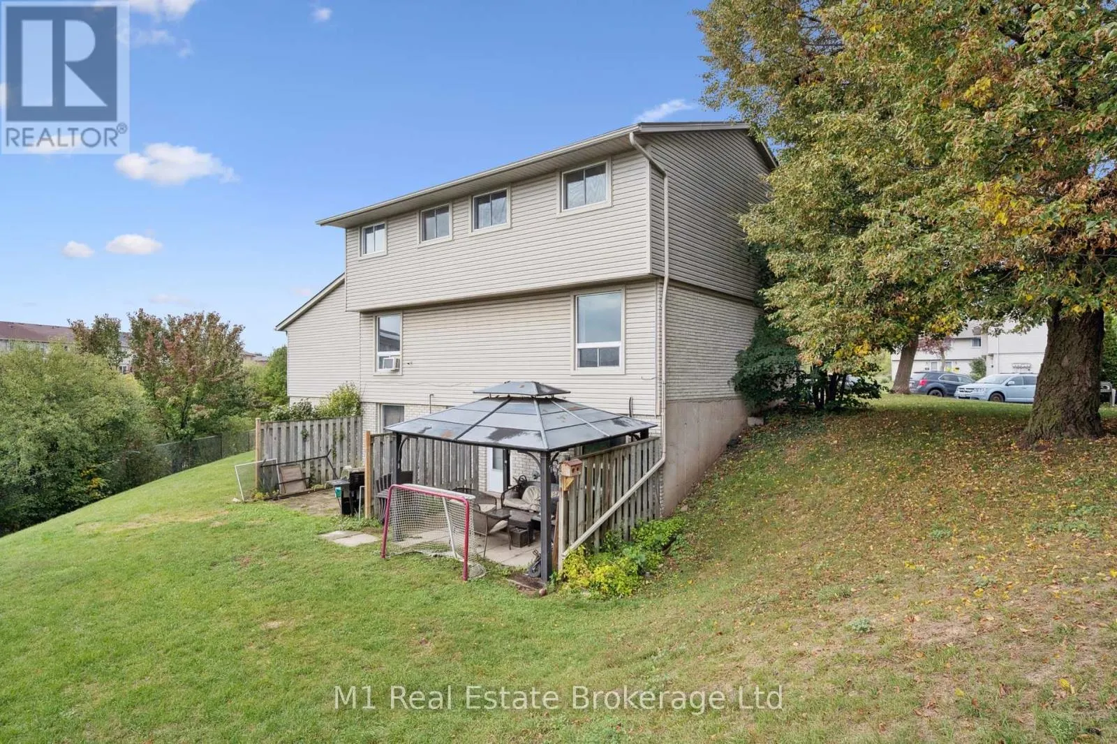 13 - 700 PAISLEY ROAD, #13