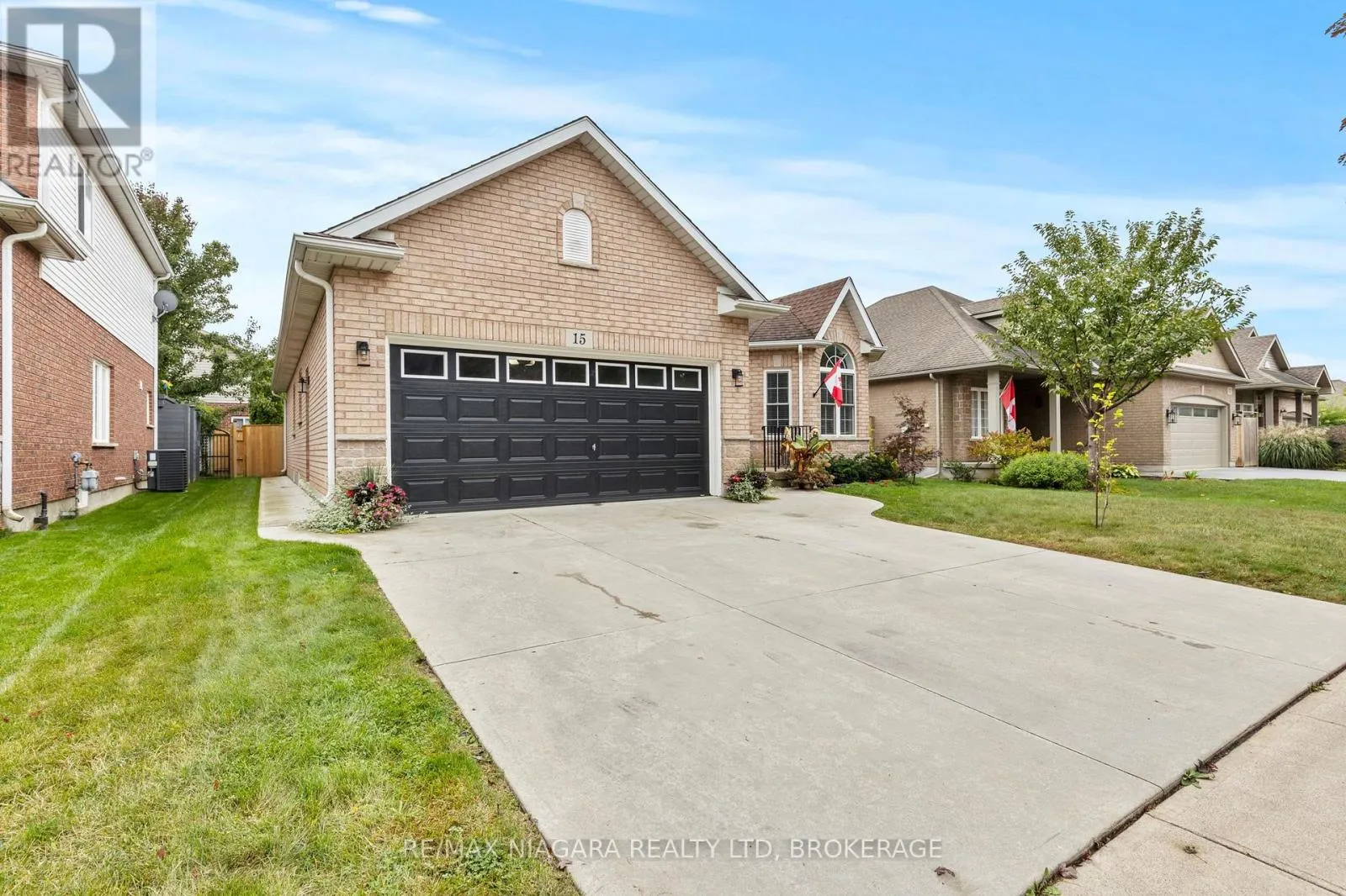 15 LORETTA DRIVE