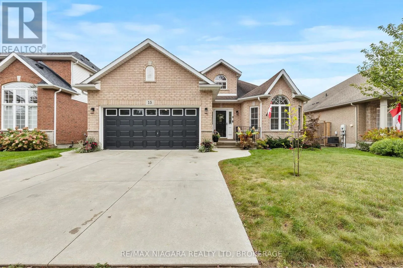 15 LORETTA DRIVE