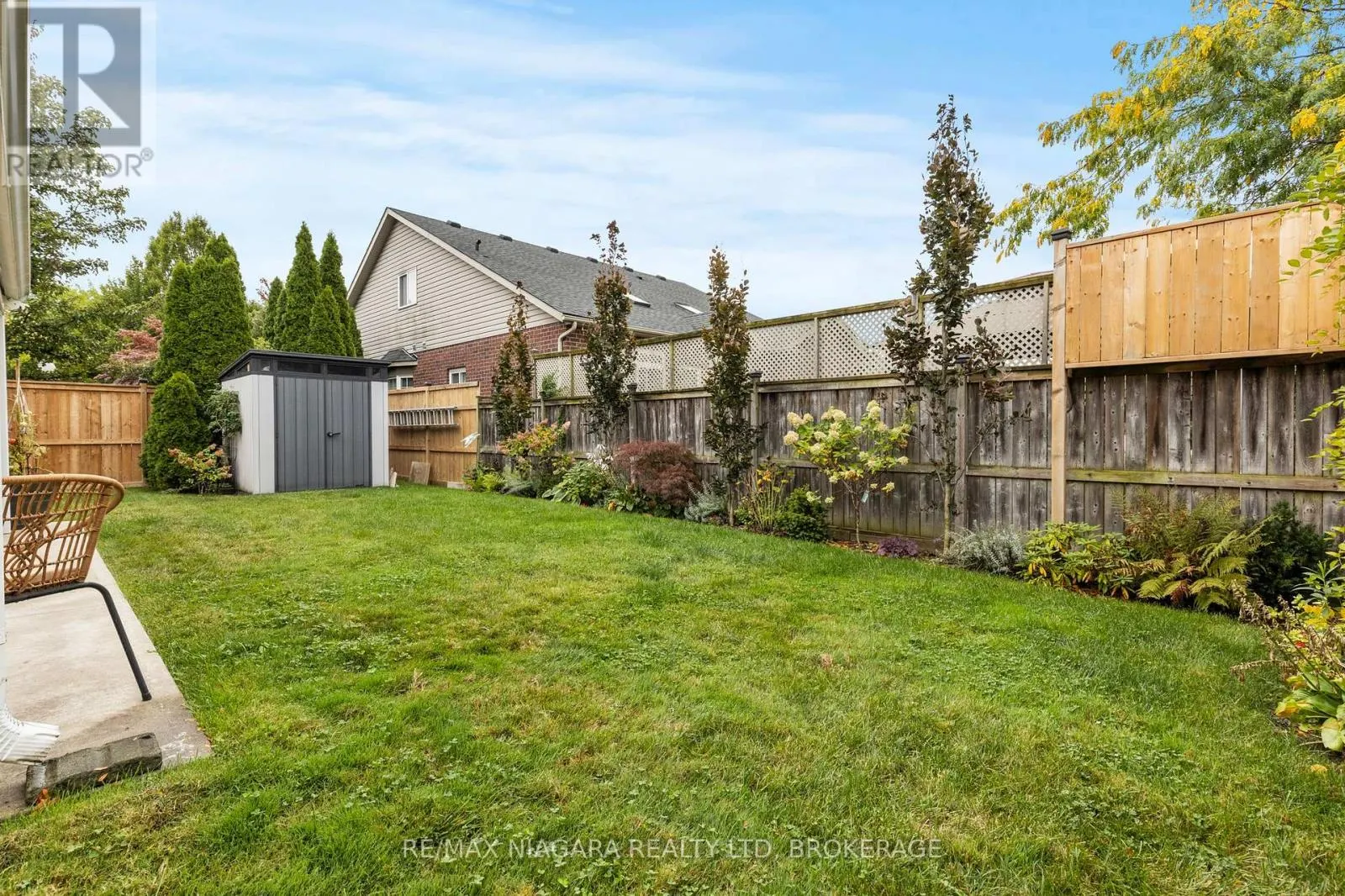 15 LORETTA DRIVE