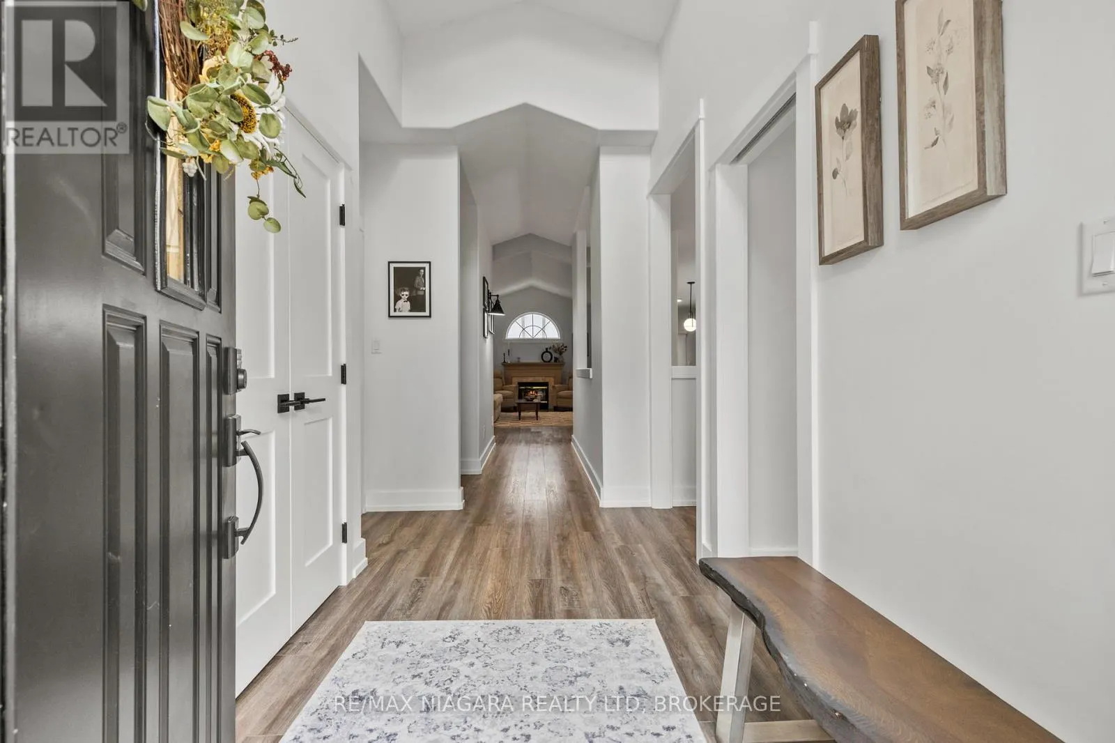 15 LORETTA DRIVE