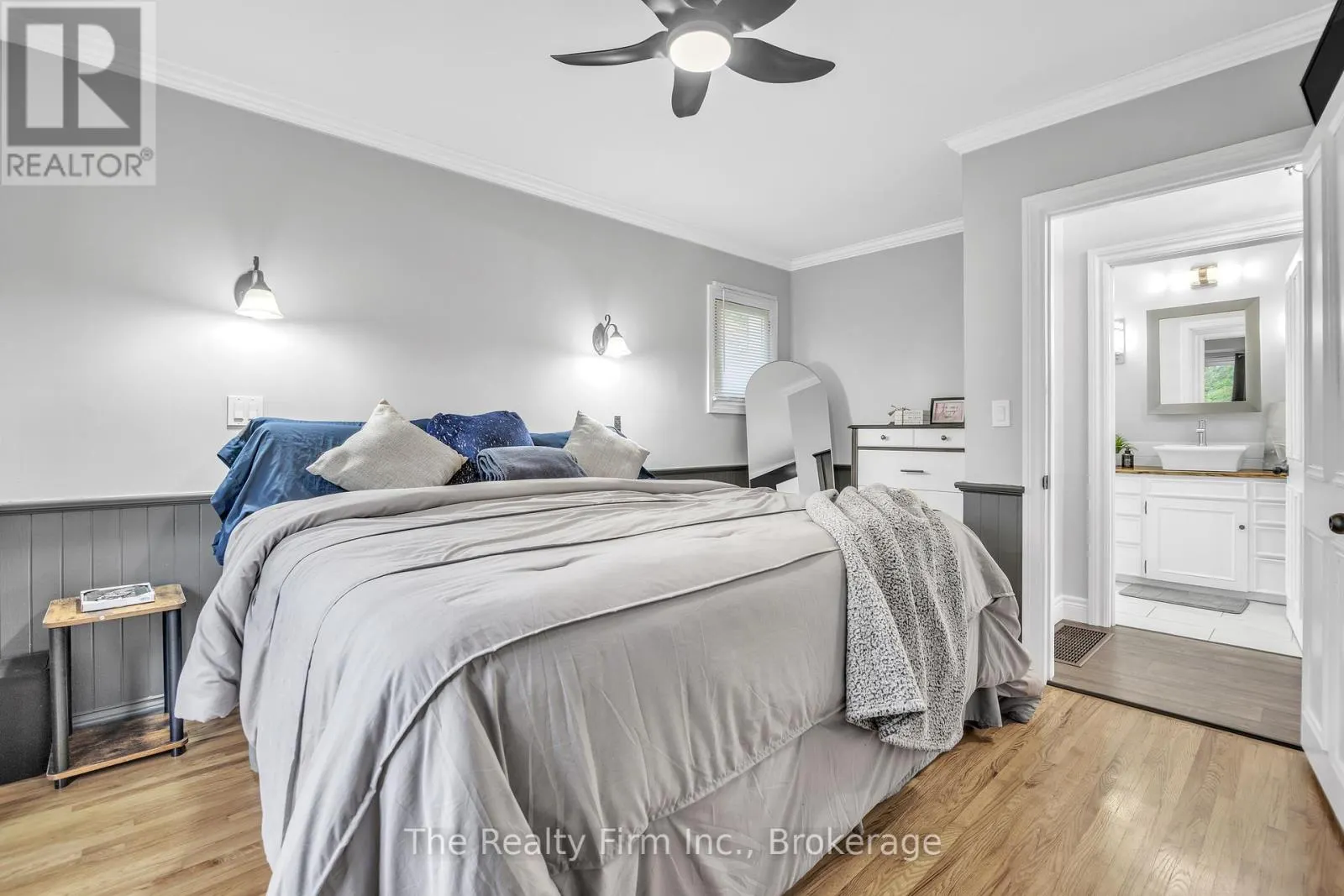 4 ROKEBY ROAD