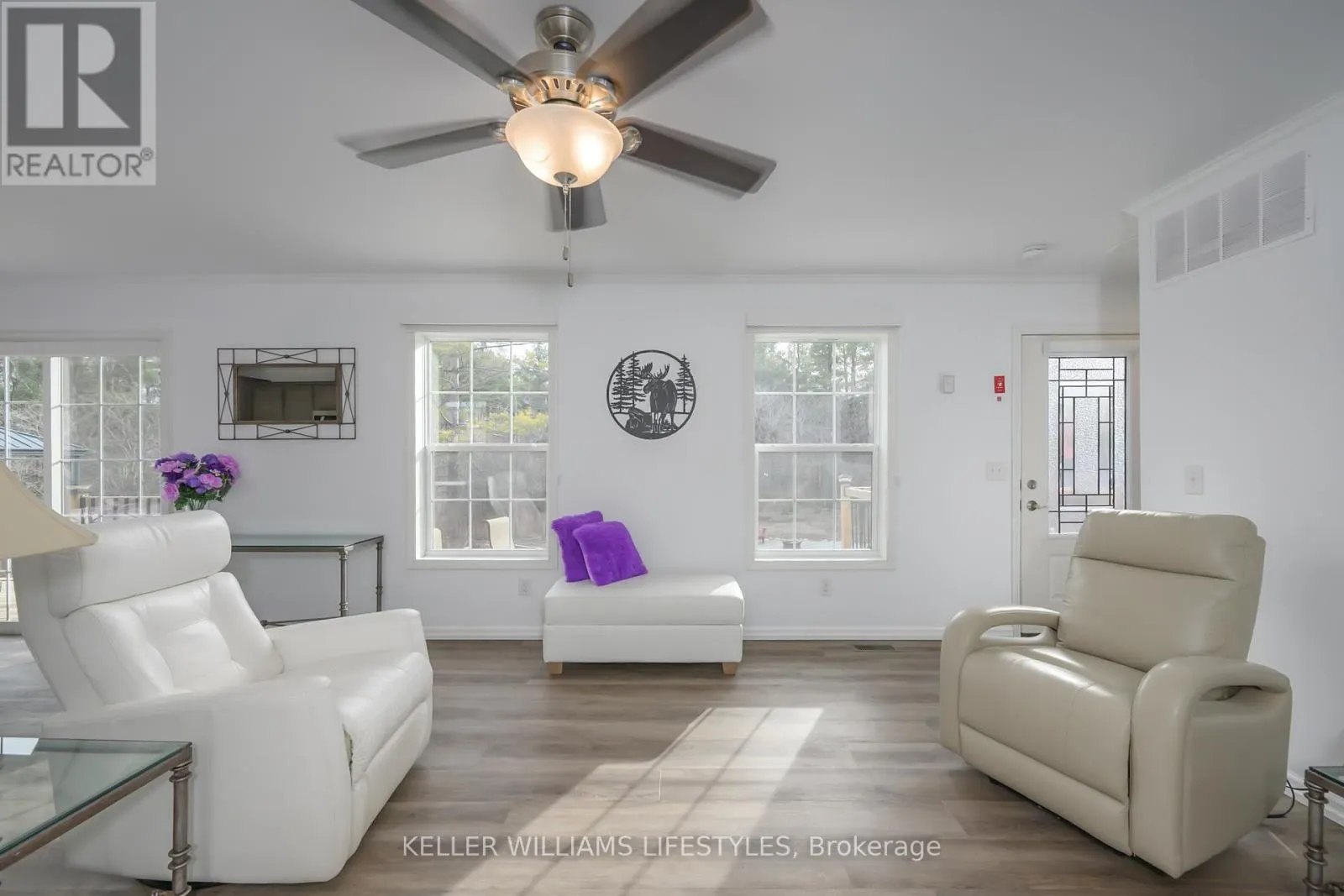 A22 - 4838 SWITZER DRIVE, #A22