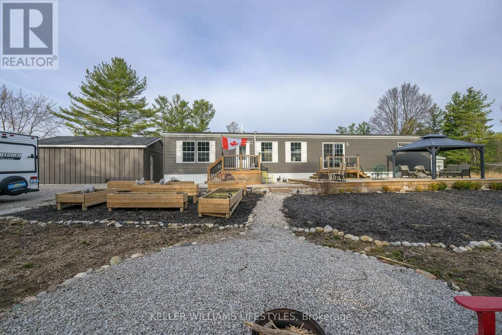 A22 - 4838 SWITZER DRIVE, #A22