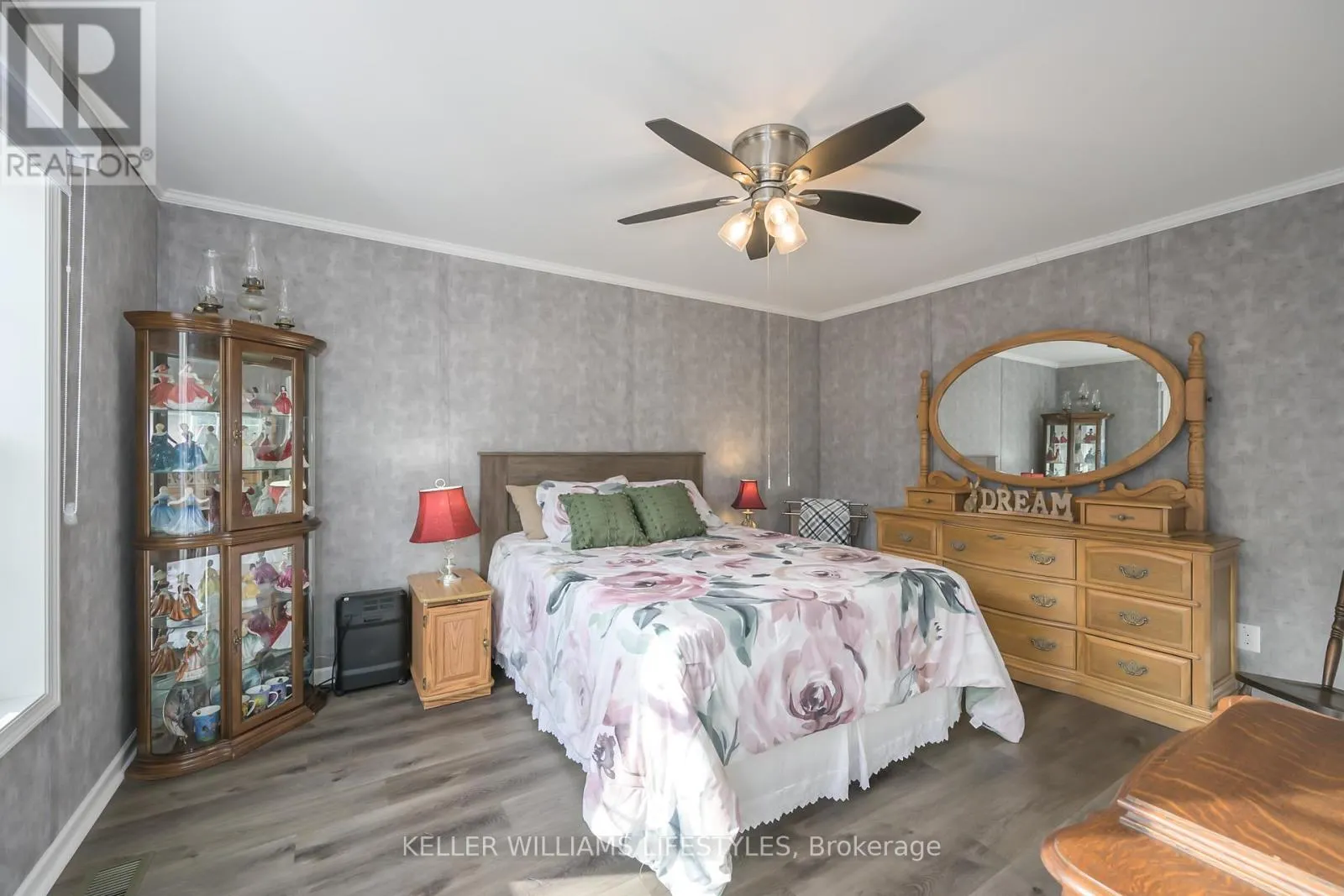 A22 - 4838 SWITZER DRIVE, #A22