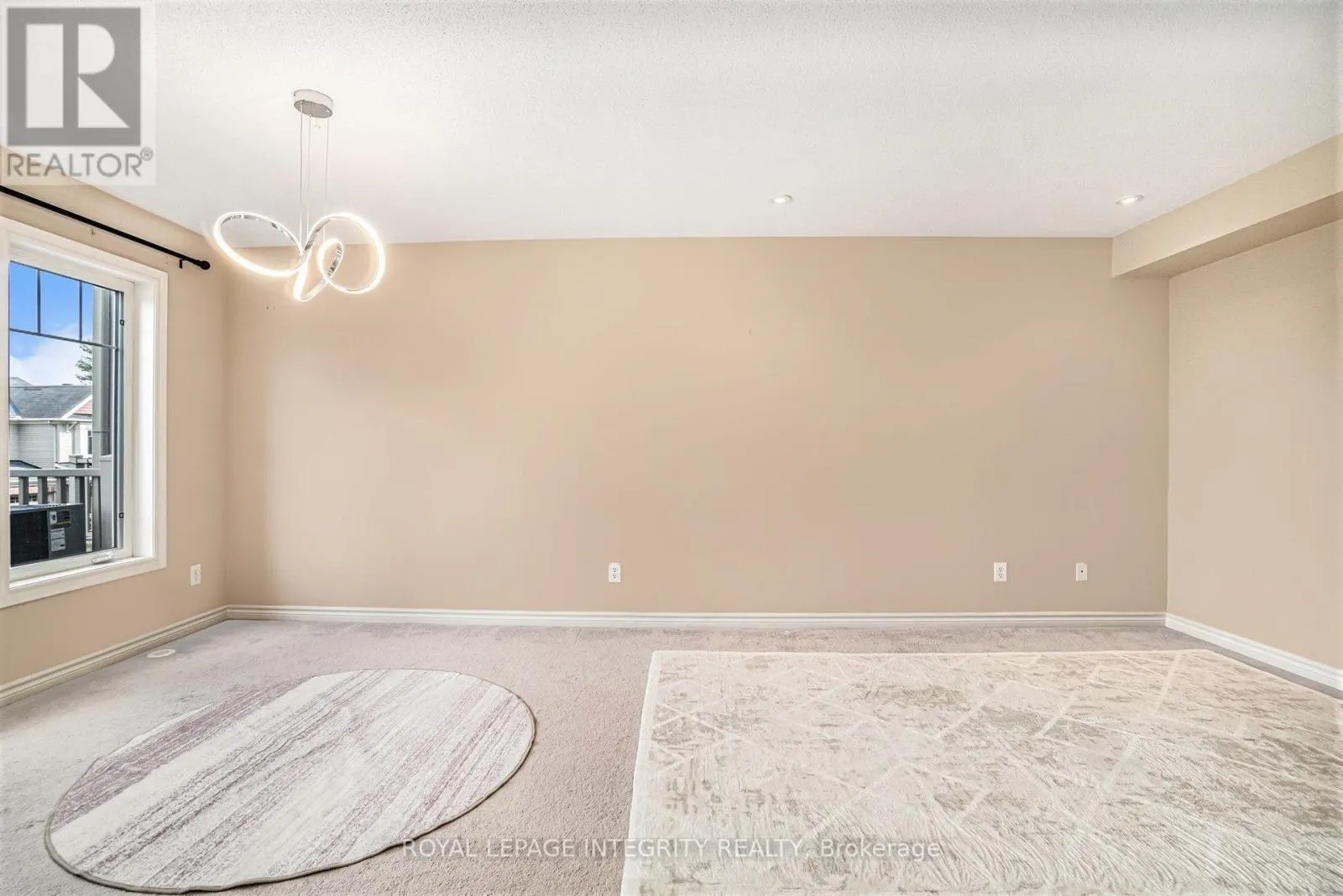 1604 HAYDON CIRCLE