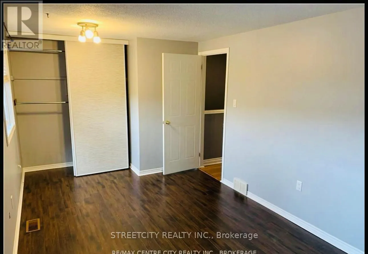 63 - 511 ADMIRAL DRIVE, #63