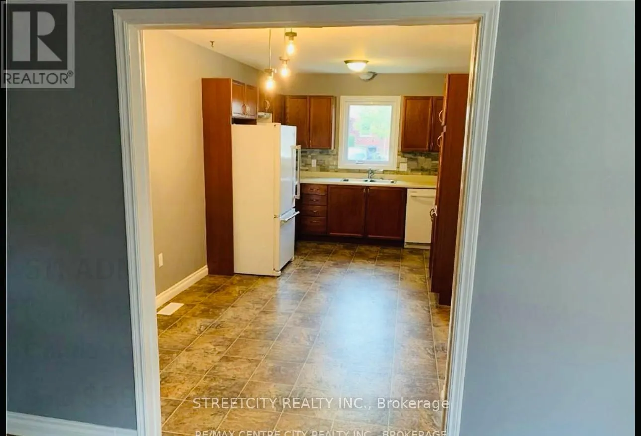 63 - 511 ADMIRAL DRIVE, #63