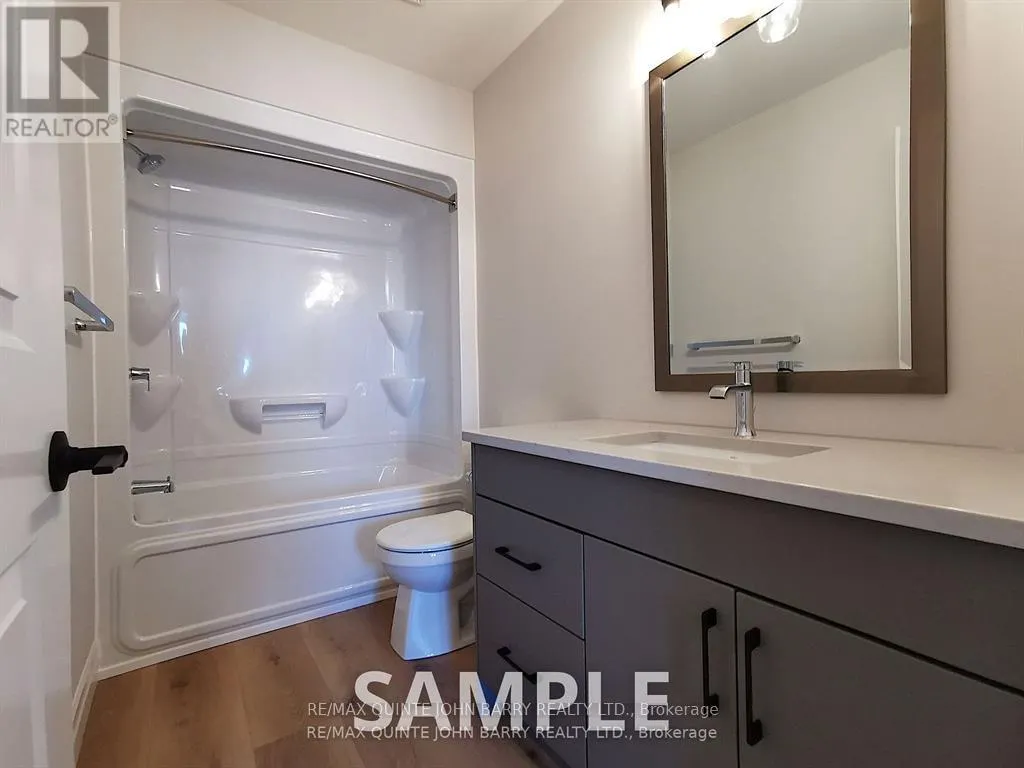 LOT 33 - 9 PARKLAND CIRCLE, #Lot 33