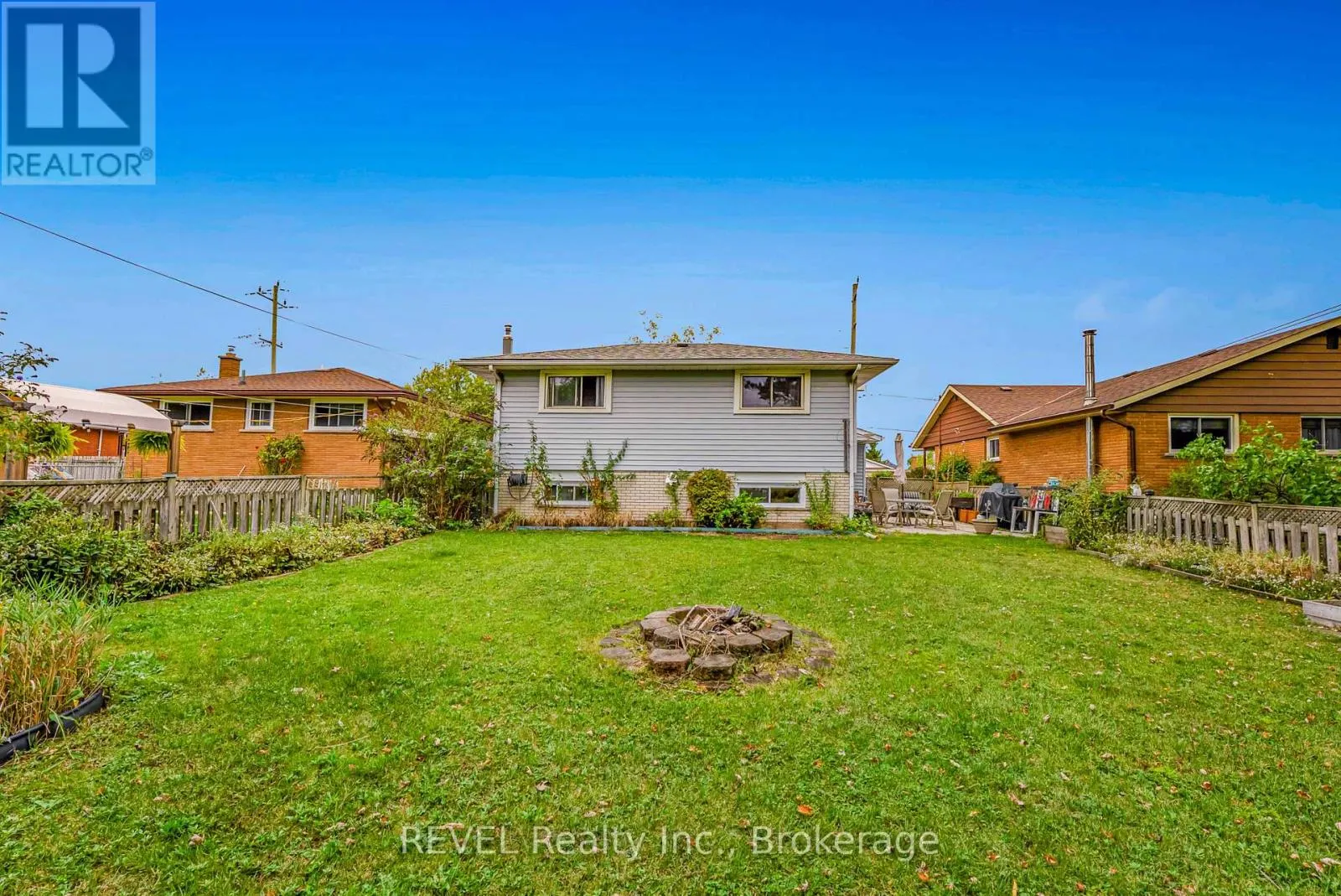 43 BOWDEN STREET