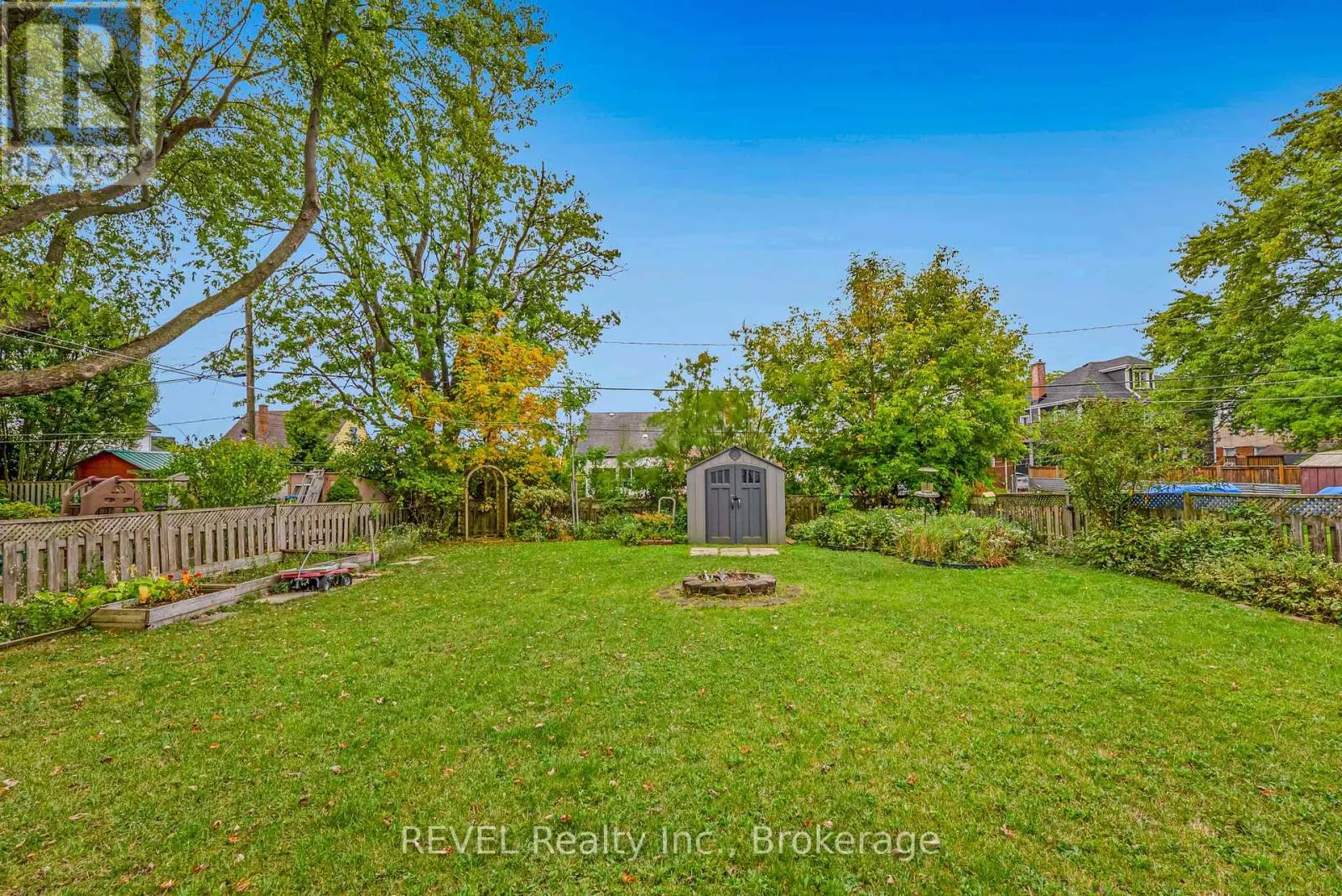 43 BOWDEN STREET