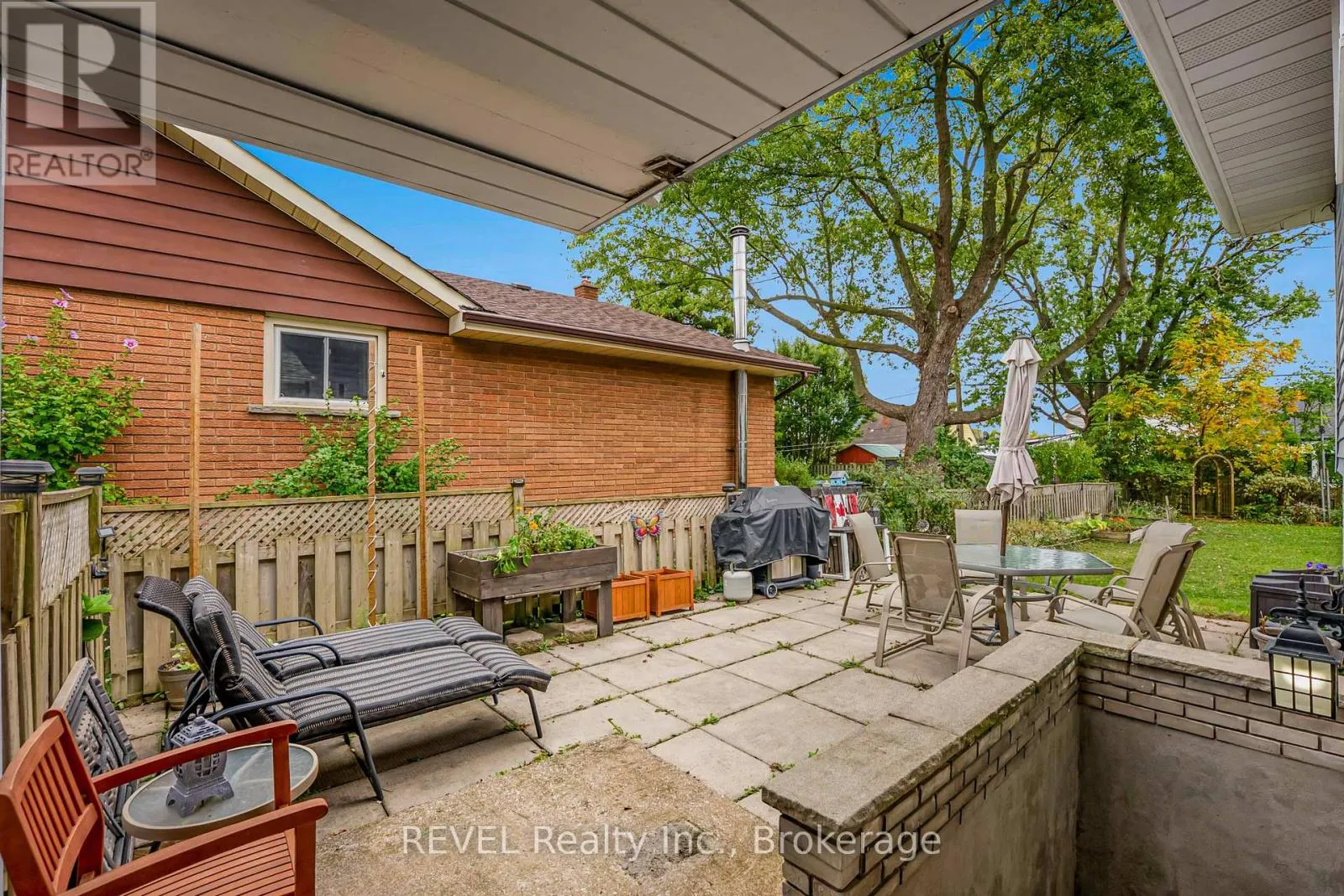 43 BOWDEN STREET