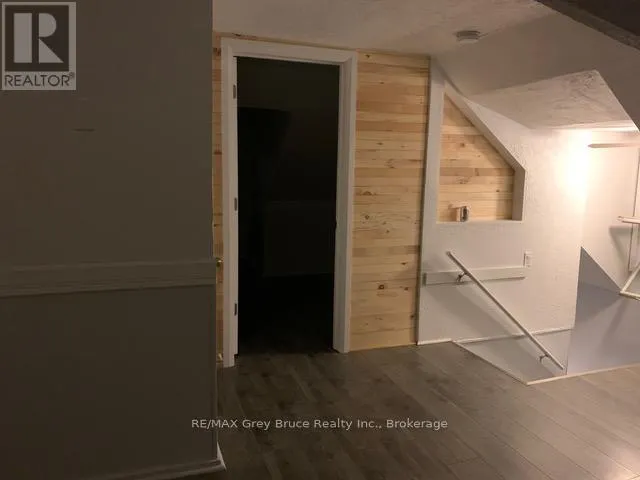 289 9TH STREET