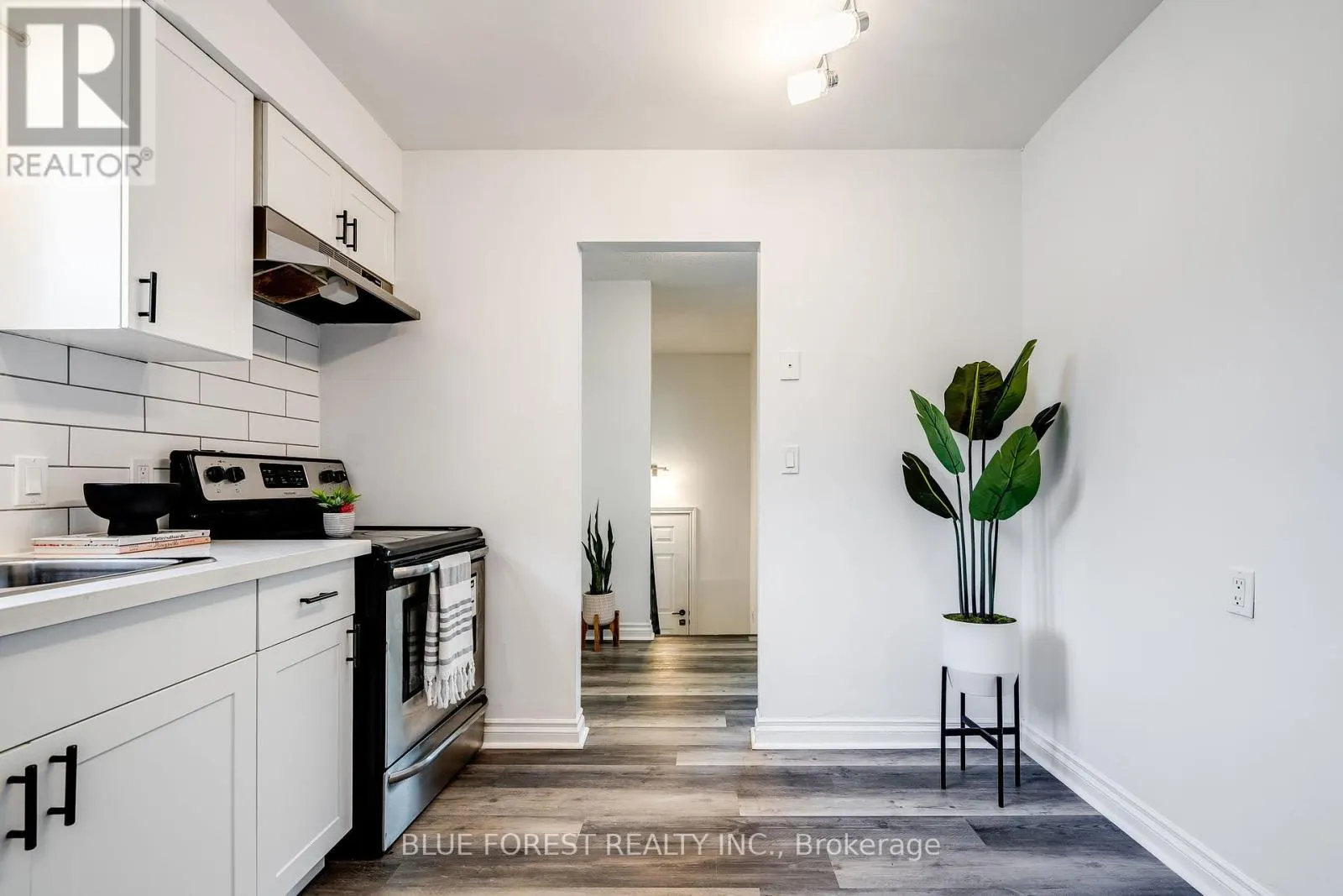 69 BRIDLE PATH ROAD