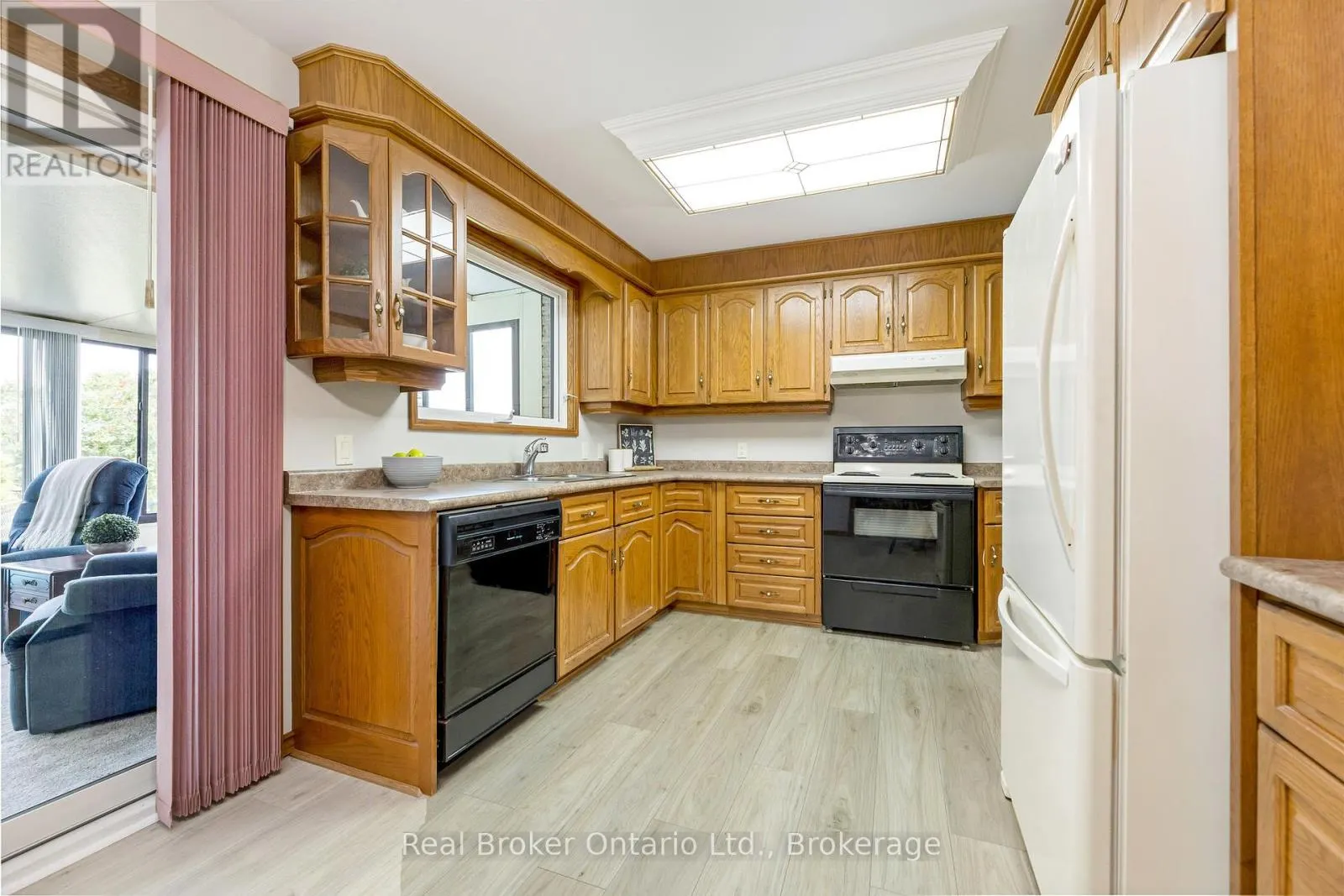 9412 SIDEROAD 17