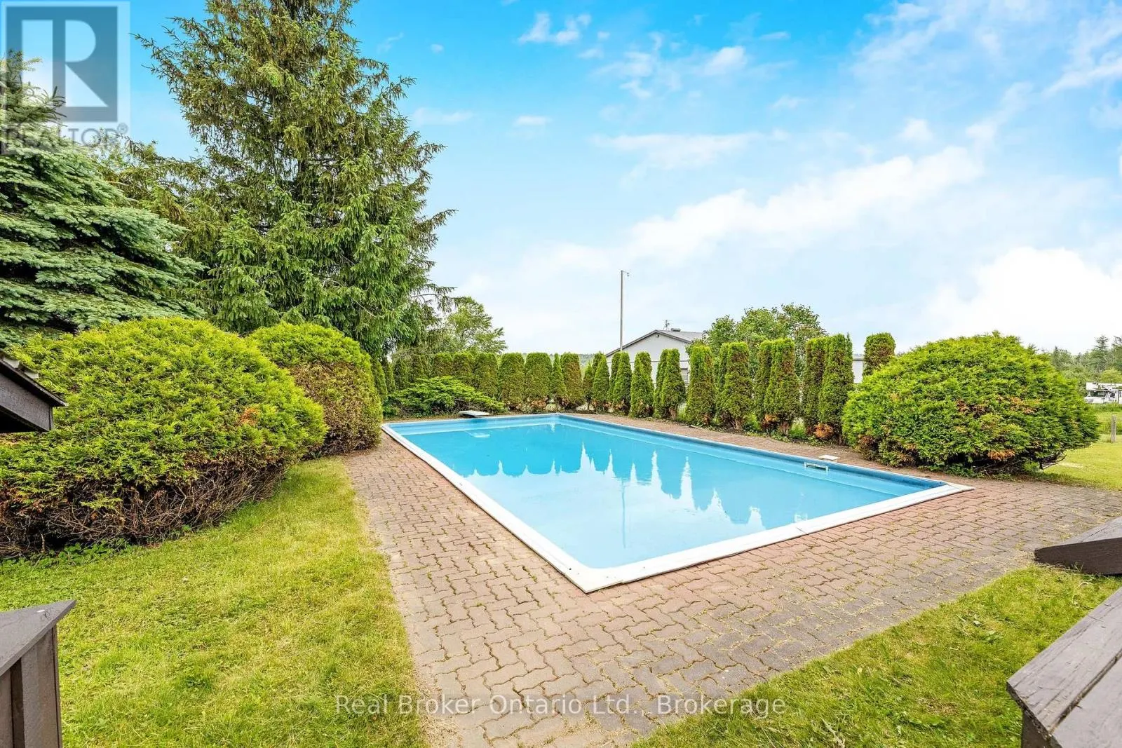 9412 SIDEROAD 17