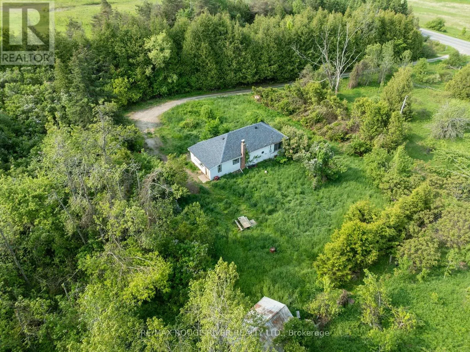 15 CAPSTICK ROAD