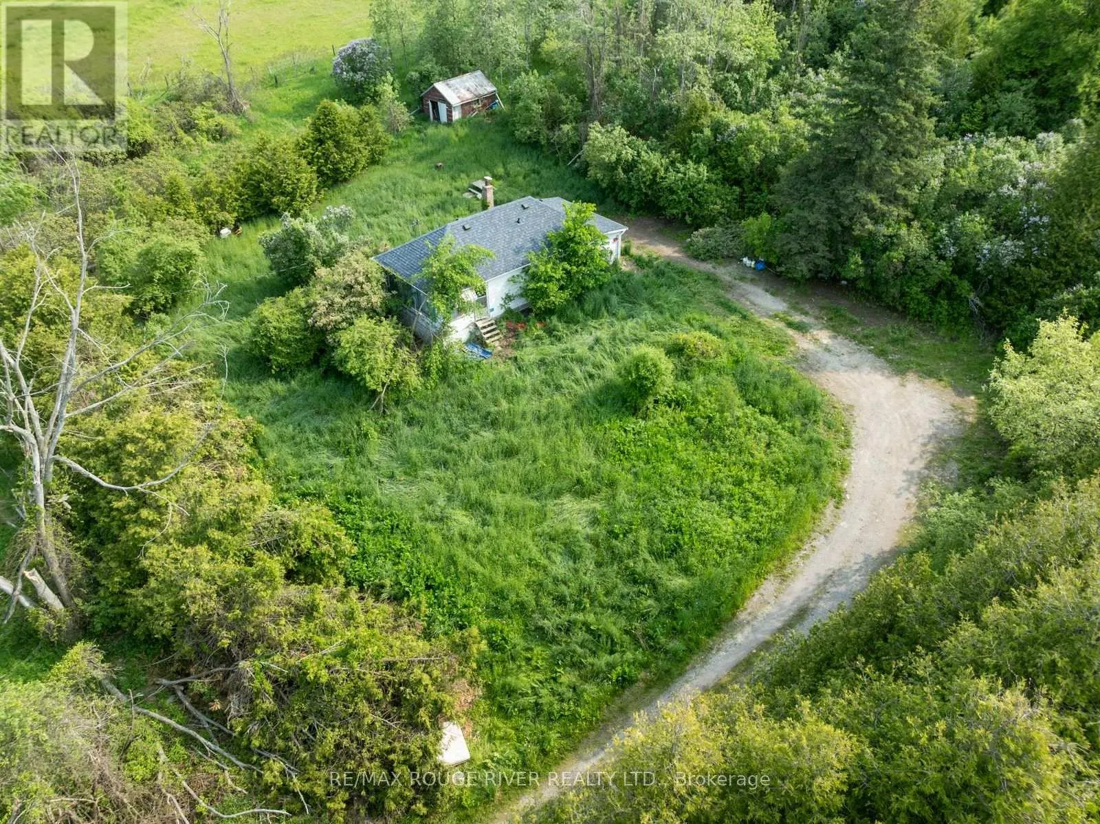 15 CAPSTICK ROAD
