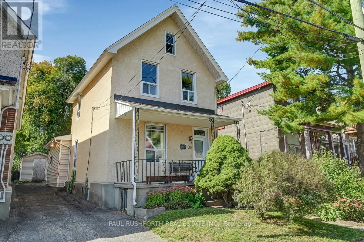 36 CHAMPAGNE AVENUE S