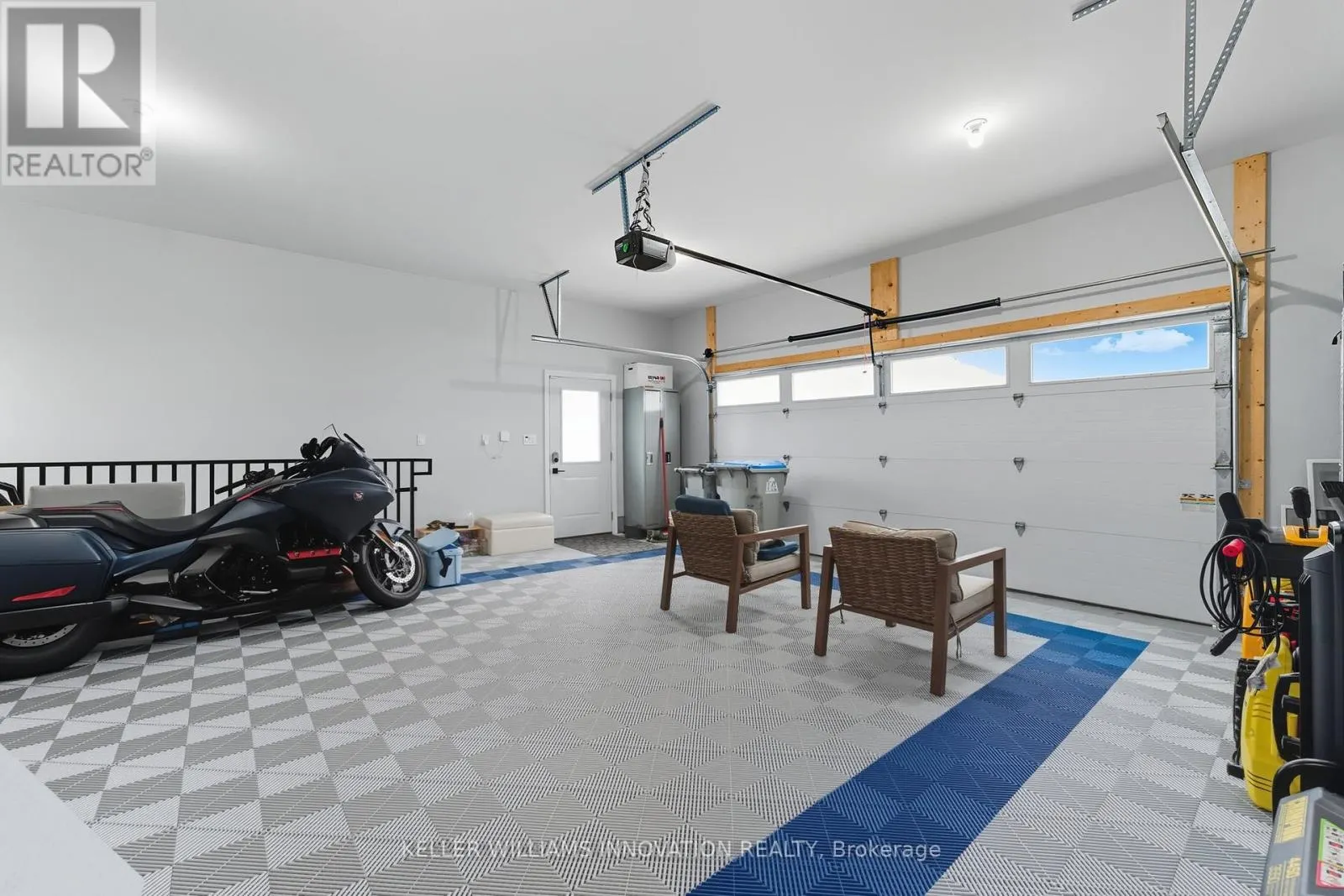 29 MCDONALD STREET W