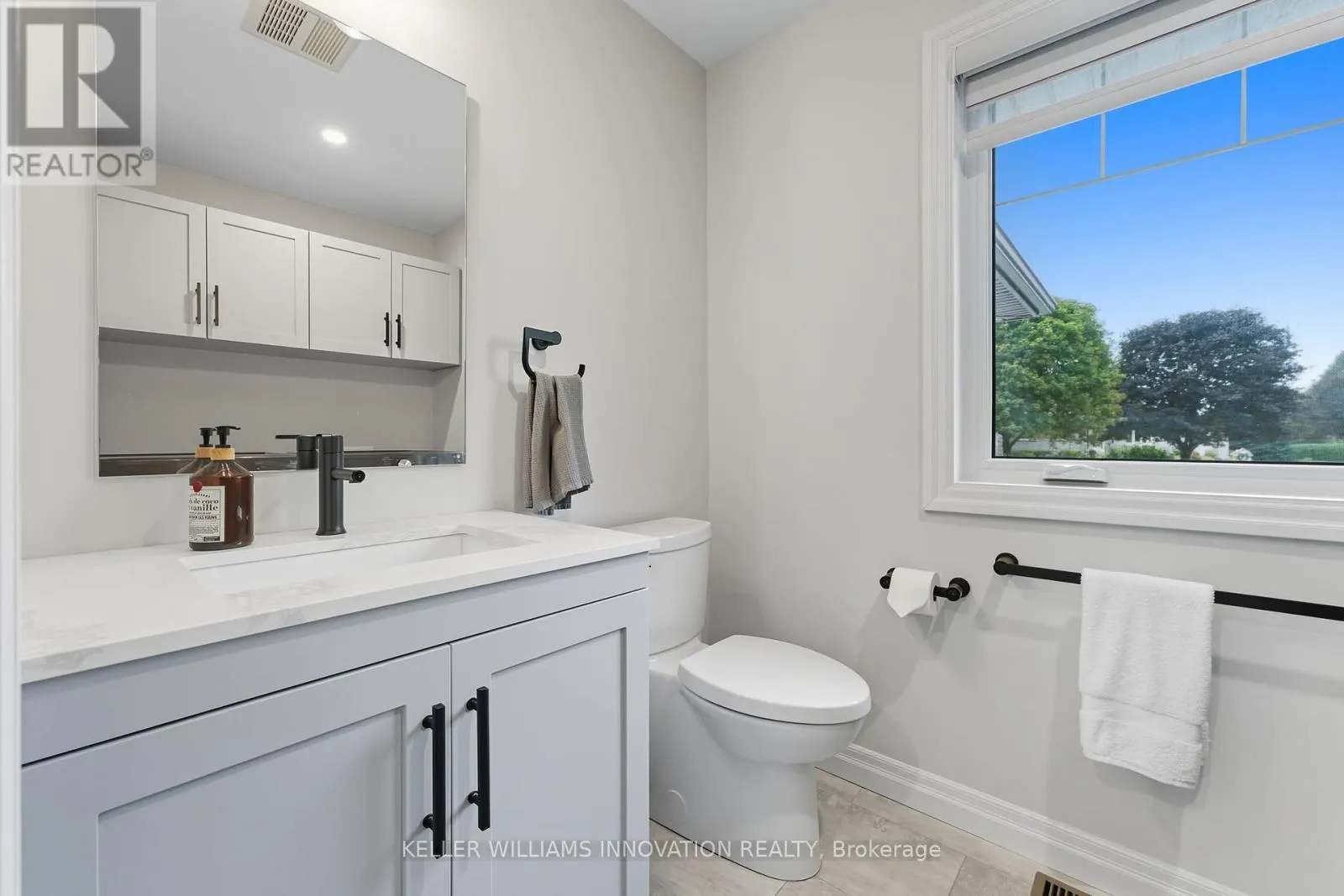 29 MCDONALD STREET W