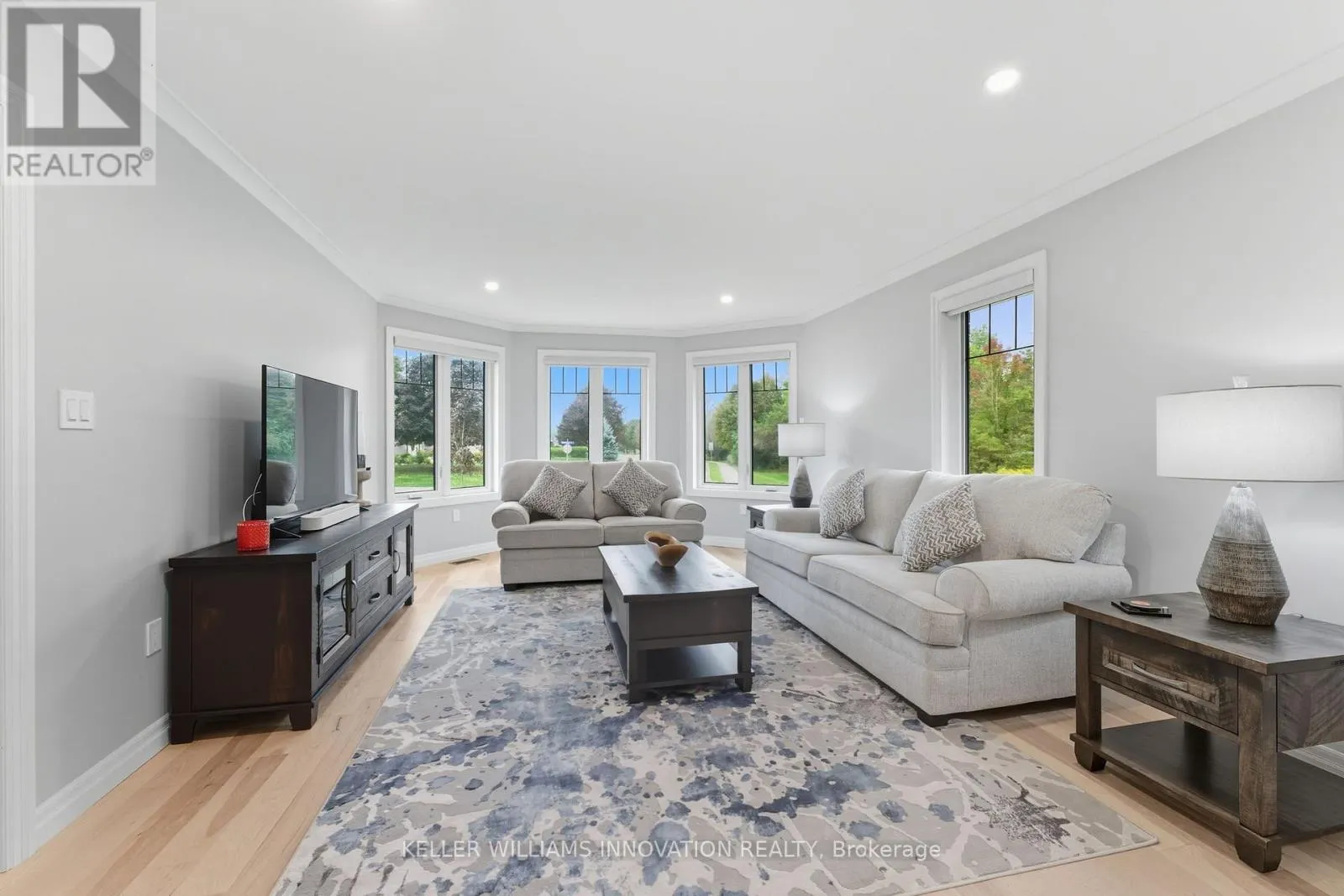 29 MCDONALD STREET W