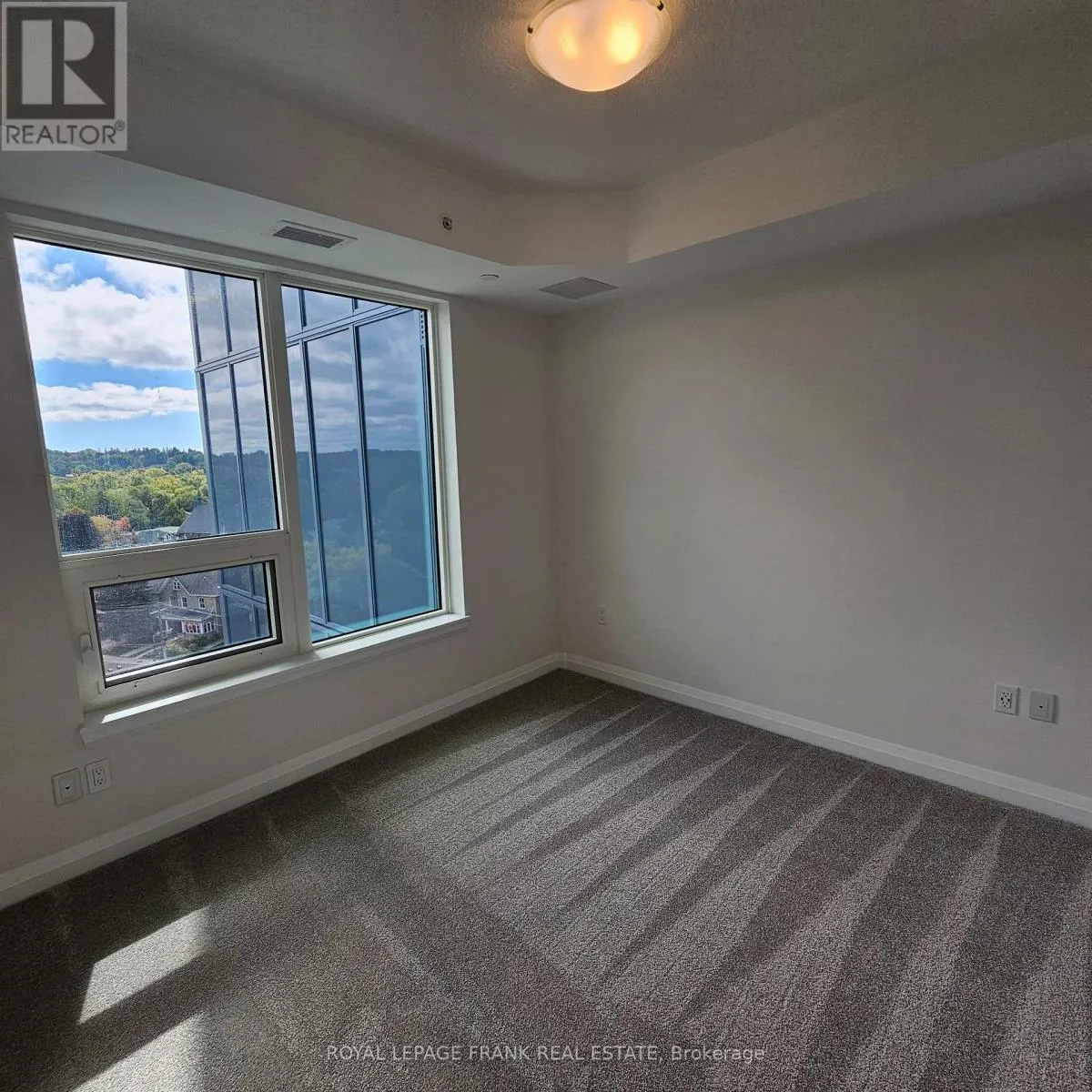 903 - 93 ARTHUR STREET S, #903