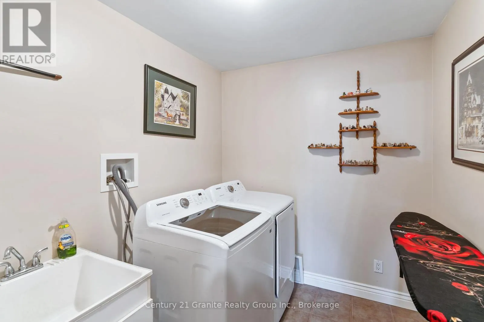 1246 GRACE RIVER ROAD